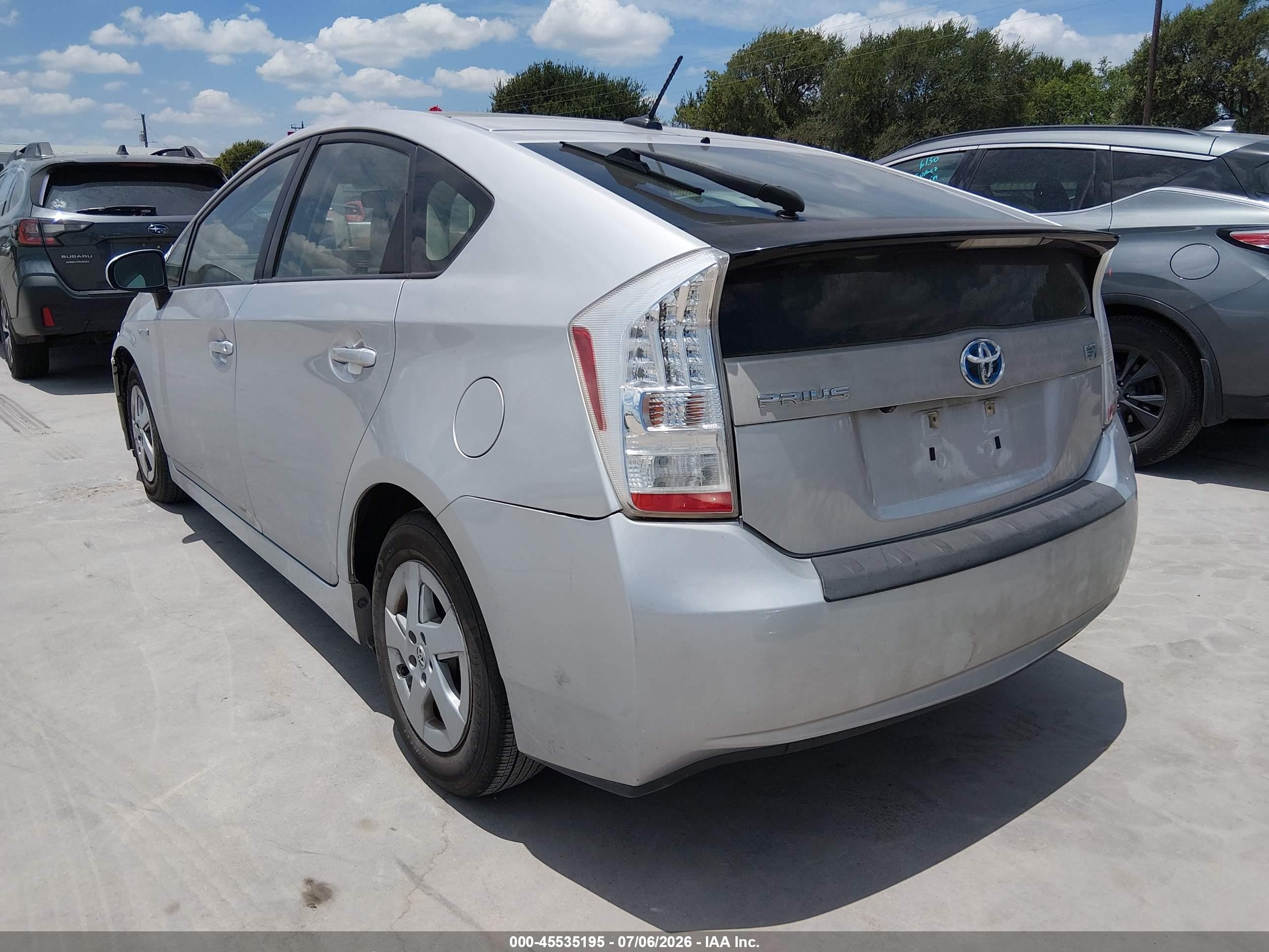 2010 Toyota Prius Iii Silver vin: JTDKN3DU5A0043081