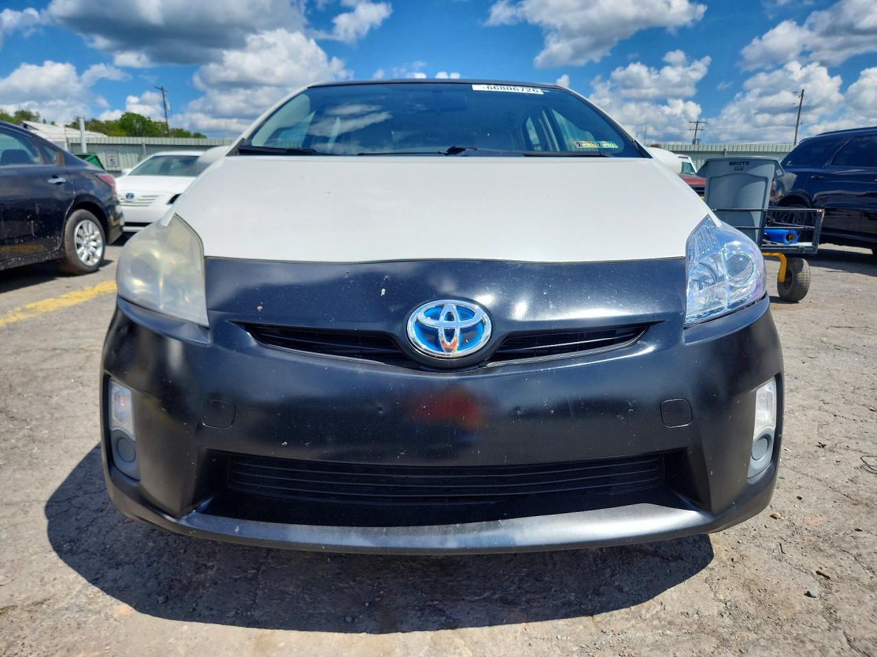 2010 Toyota Prius Iii White vin: JTDKN3DU5A0052329