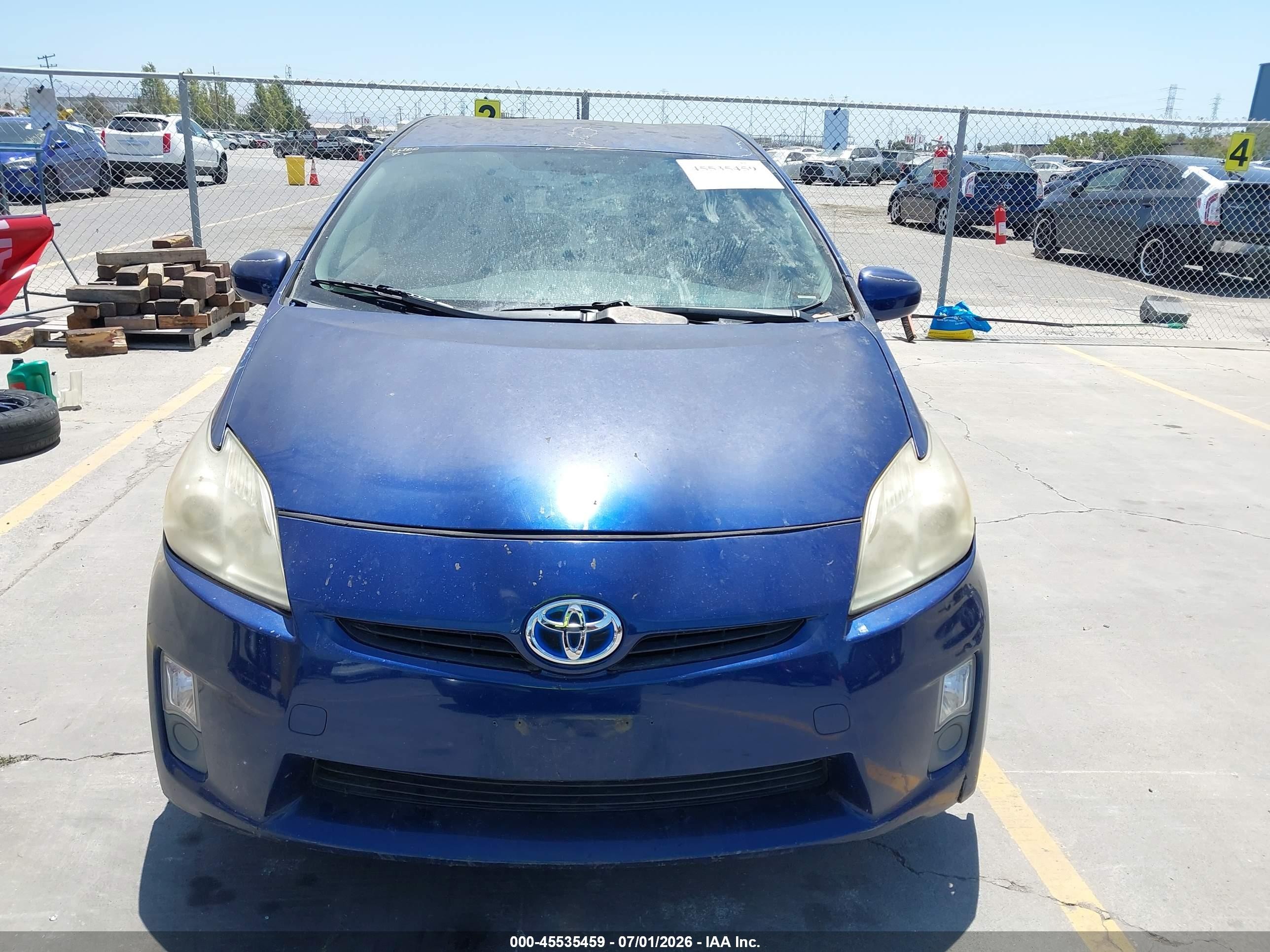 2010 Toyota Prius Iii Blue vin: JTDKN3DU5A0060155