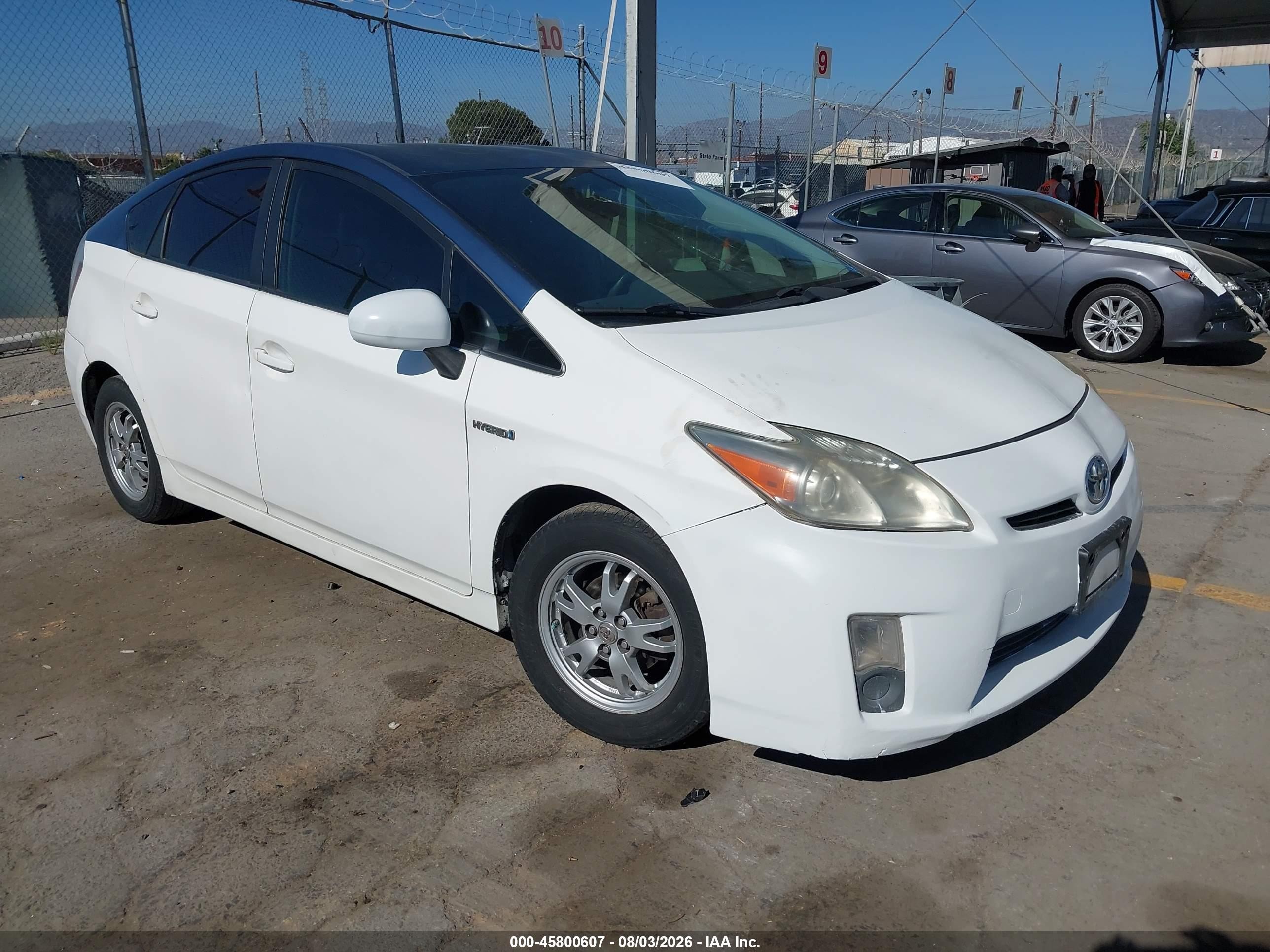 2010 Toyota Prius Ii White vin: JTDKN3DU5A0098811
