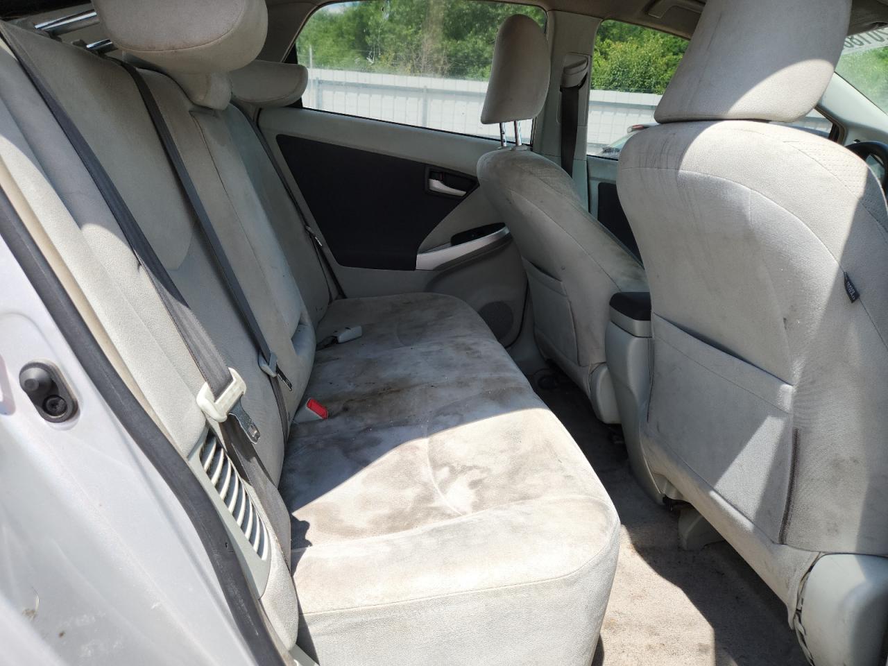 2010 Toyota Prius Silver vin: JTDKN3DU5A0103019