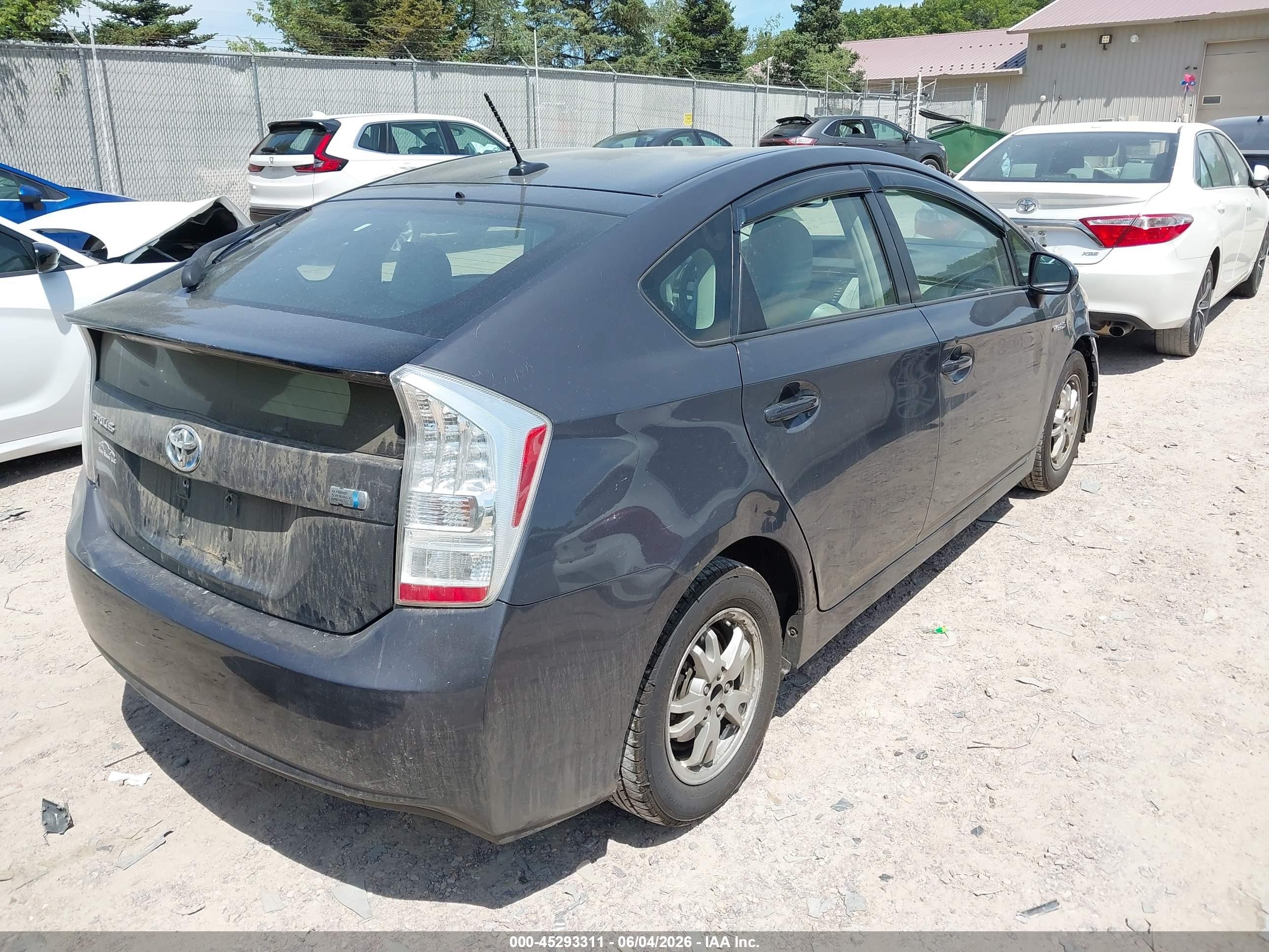 2010 Toyota Prius Iv Gray vin: JTDKN3DU5A0152897