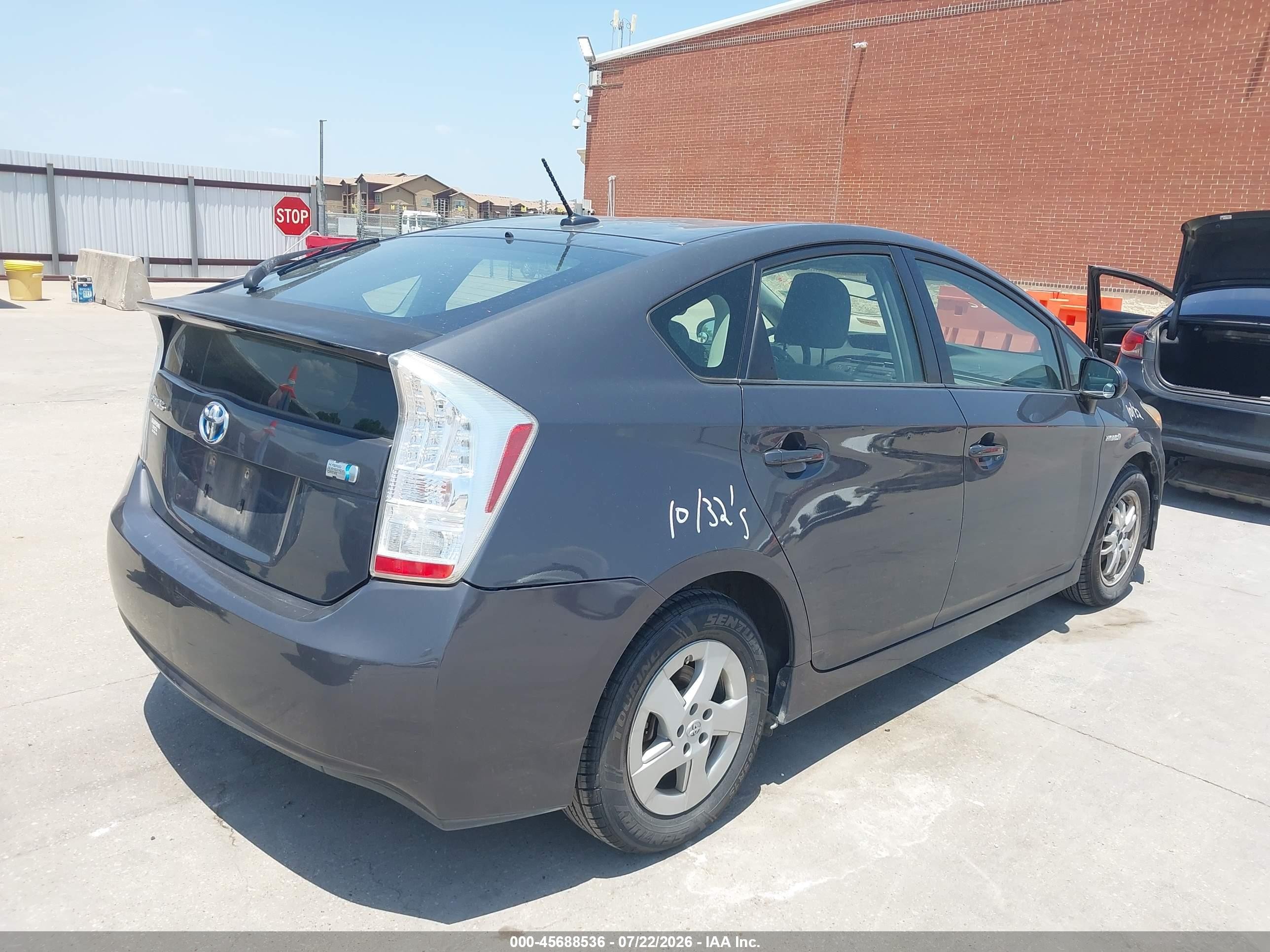 2010 Toyota Prius Iii Серый vin: JTDKN3DU5A0157260