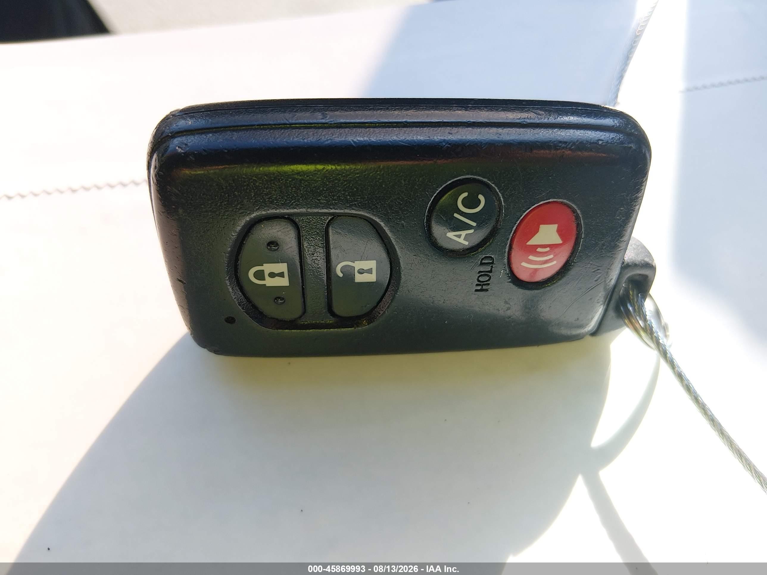 2010 Toyota Prius Iii Белый vin: JTDKN3DU5A0171675