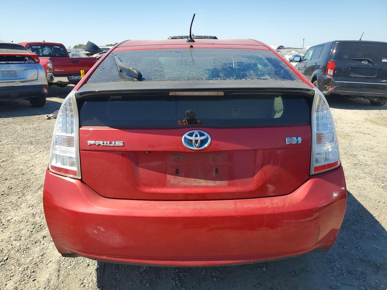 2010 Toyota Prius V Red vin: JTDKN3DU5A0182126