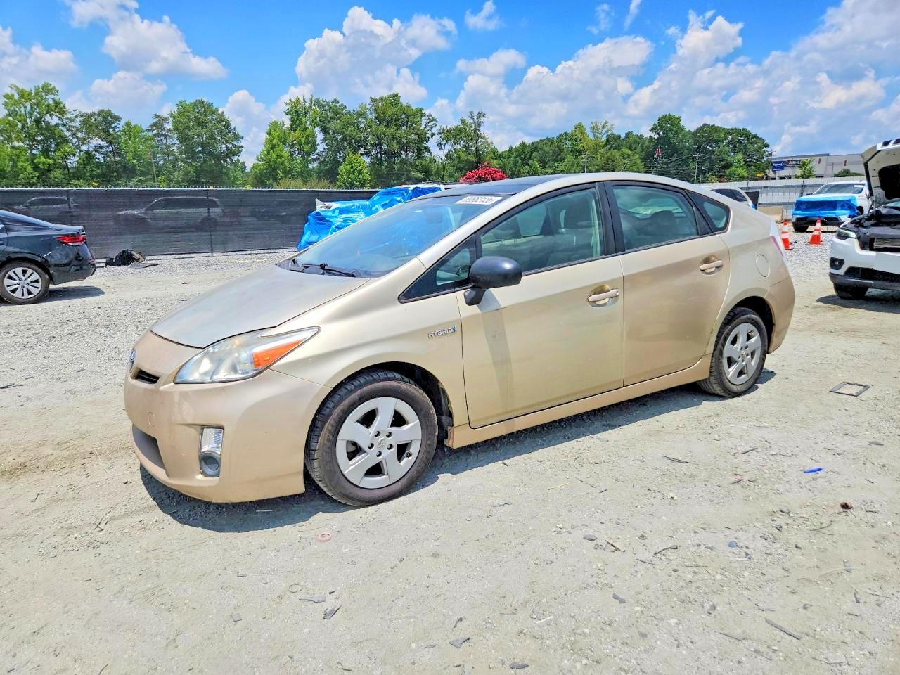 2010 Toyota Prius Iii Бежевый vin: JTDKN3DU5A0215111