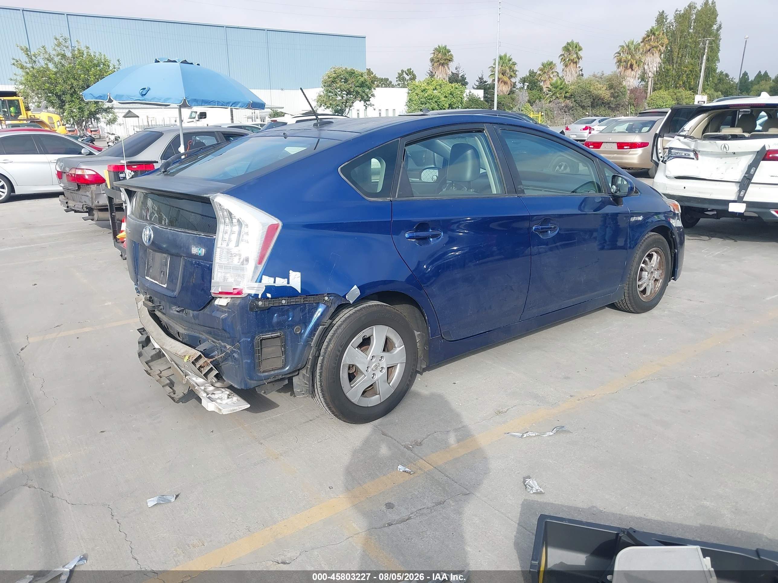 2010 Toyota Prius Iv Blue vin: JTDKN3DU5A0240445