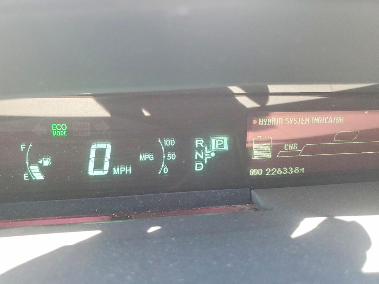 2010 Toyota Prius Iii Серебряный vin: JTDKN3DU5A1003674