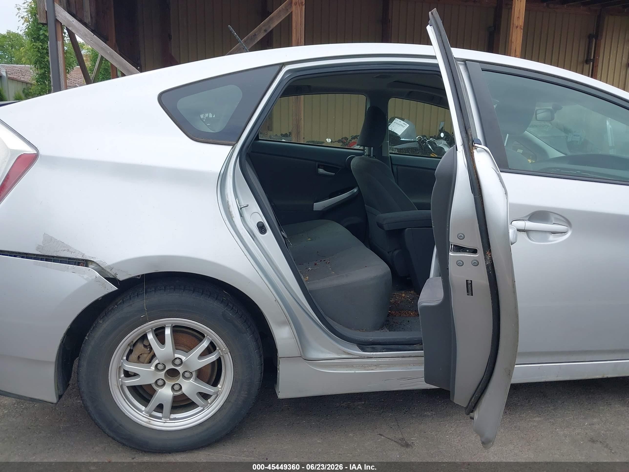 2010 Toyota Prius Iii Silver vin: JTDKN3DU5A5090484