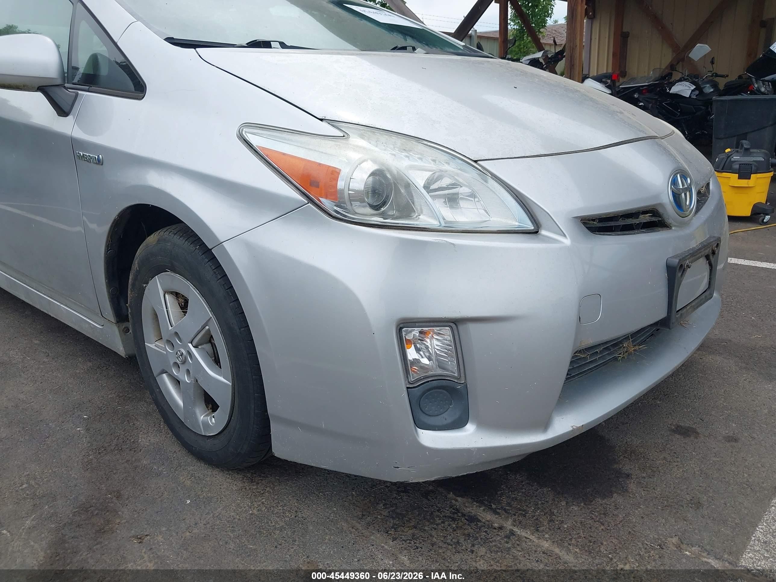 2010 Toyota Prius Iii Silver vin: JTDKN3DU5A5090484