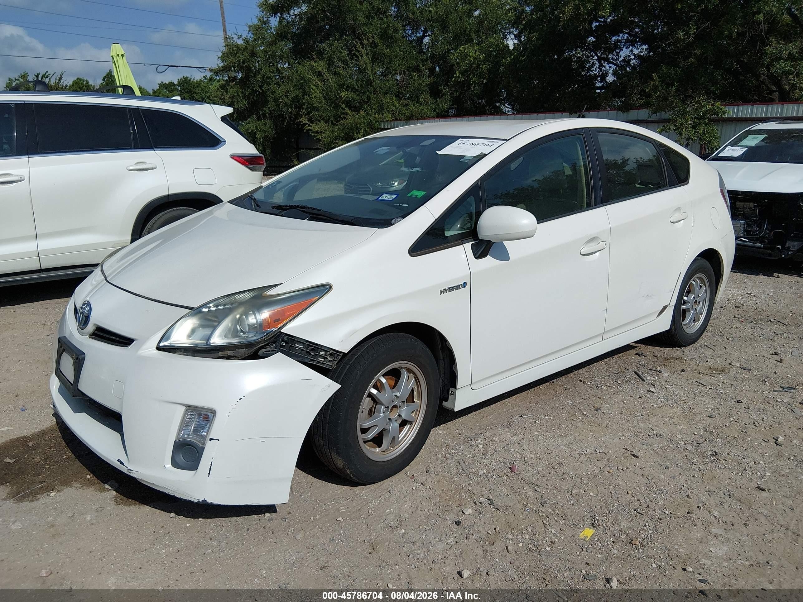 2010 Toyota Prius Iv White vin: JTDKN3DU5A5117554