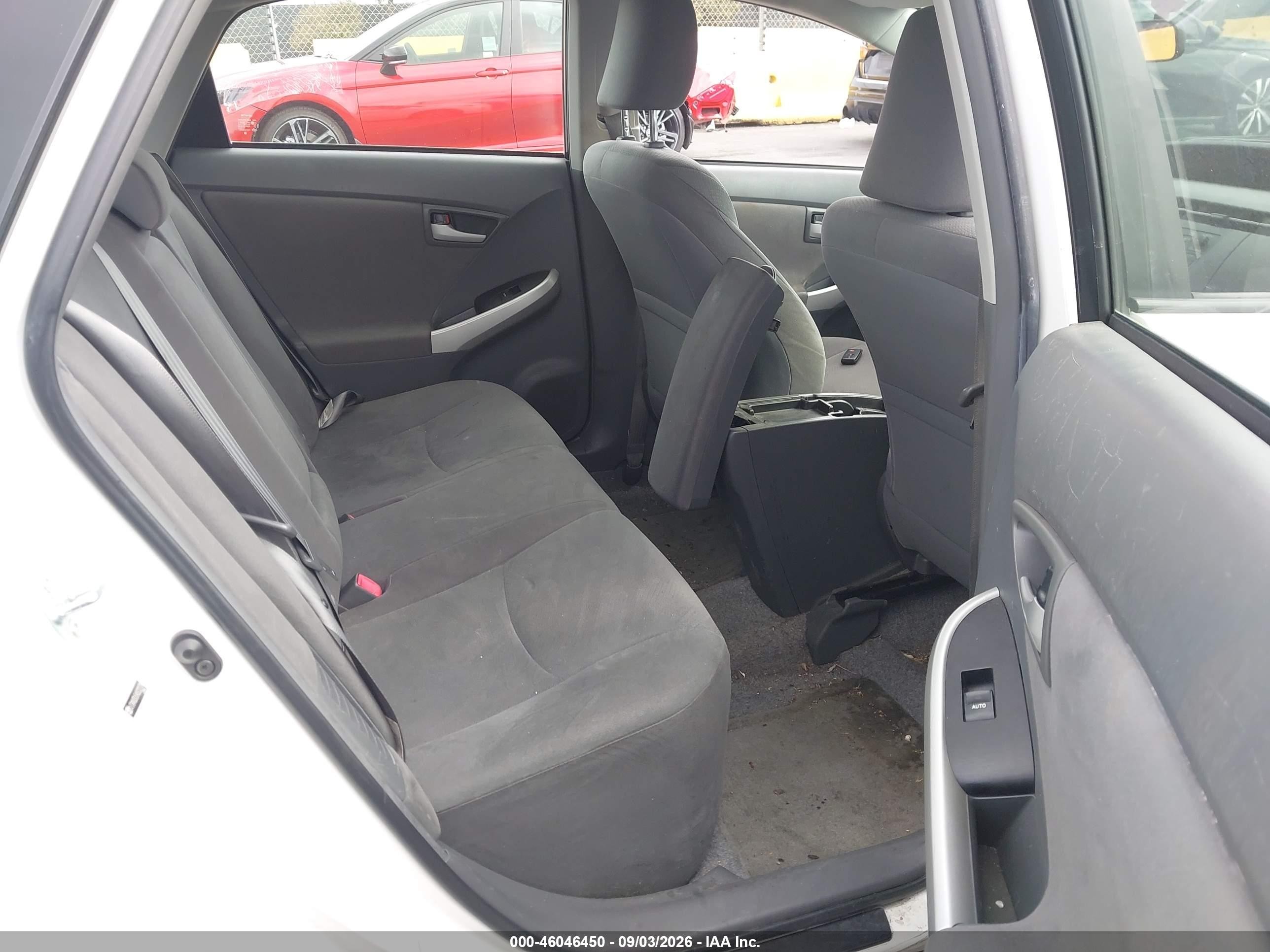 2010 Toyota Prius Ii White vin: JTDKN3DU5A5222739