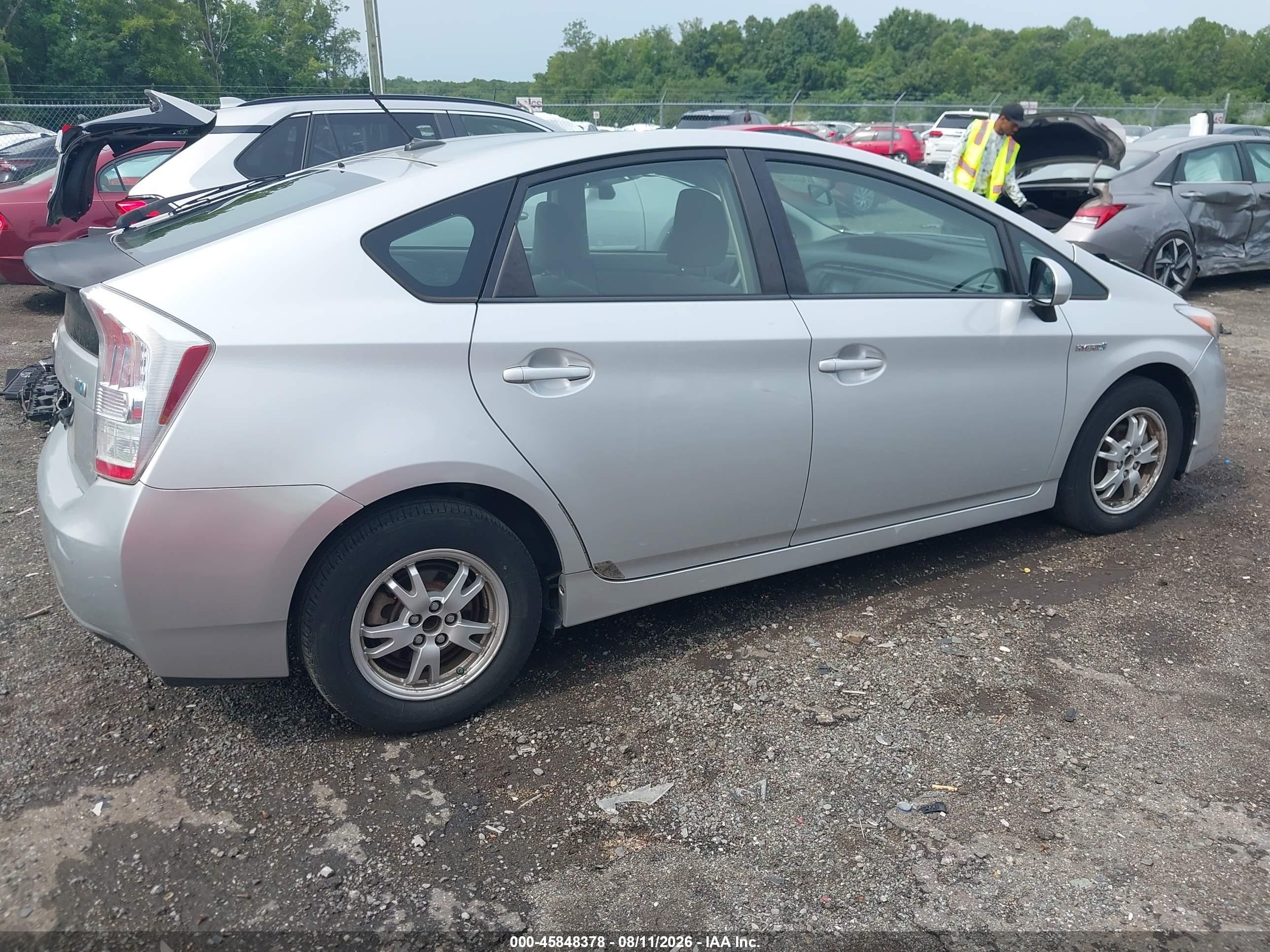 2011 Toyota Prius Two Gray vin: JTDKN3DU5B0254329