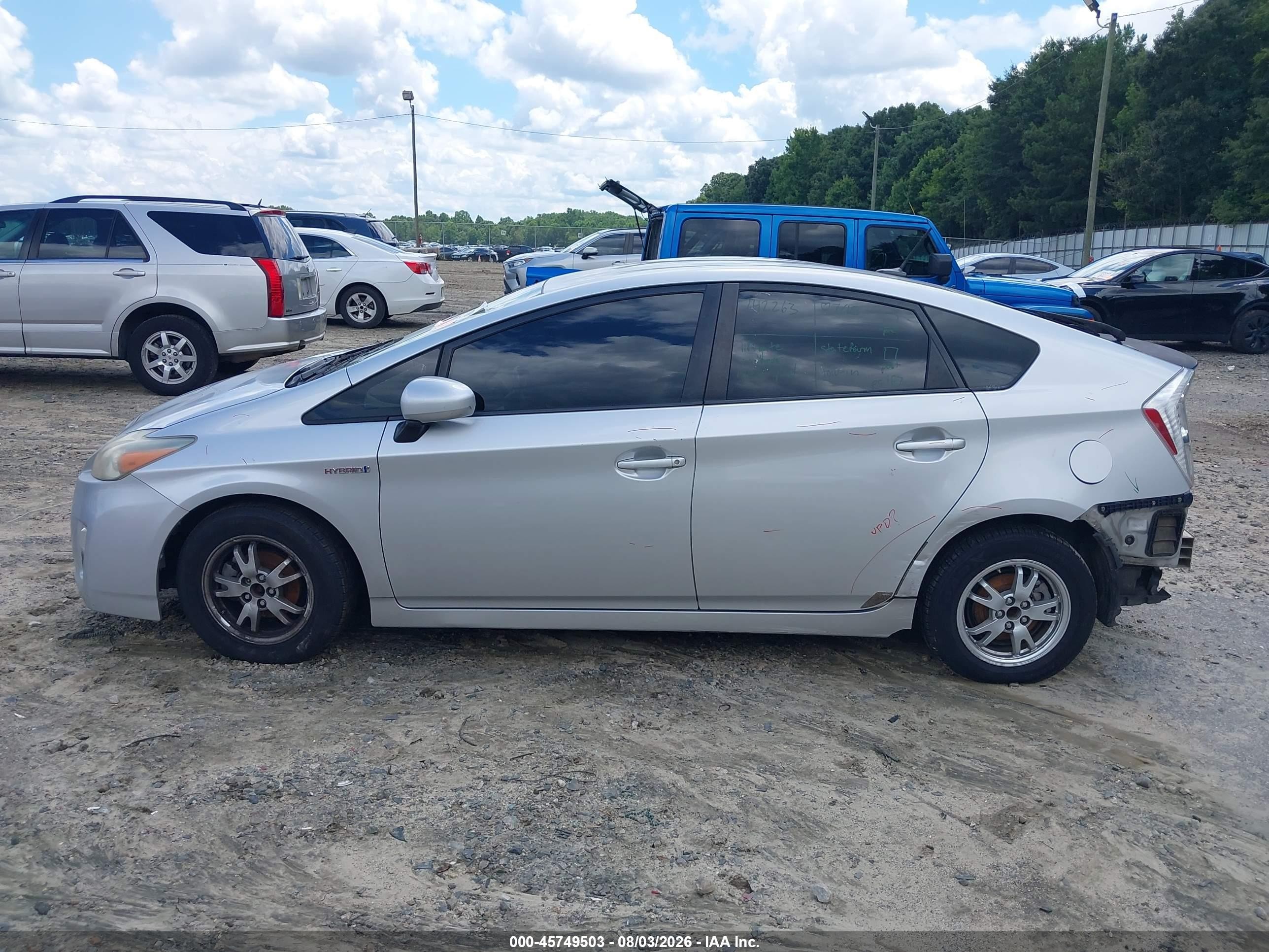2011 Toyota Prius Four Silver vin: JTDKN3DU5B0266836