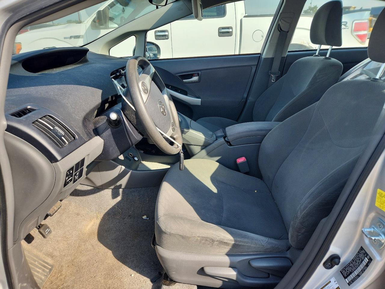 2011 Toyota Prius Two Silver vin: JTDKN3DU5B0270871