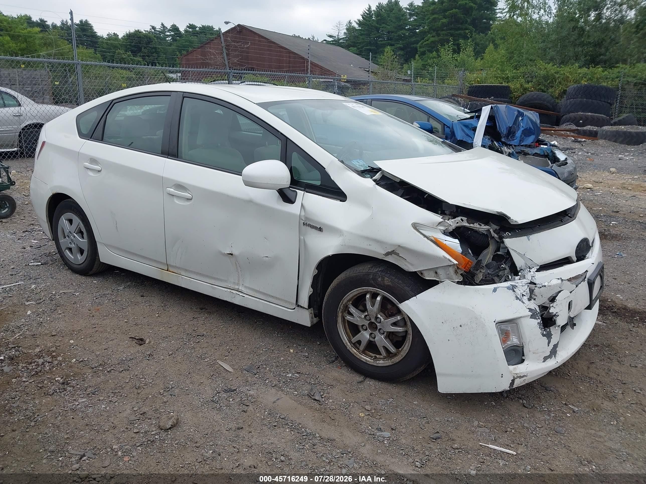 2011 Toyota Prius Two White vin: JTDKN3DU5B0279277