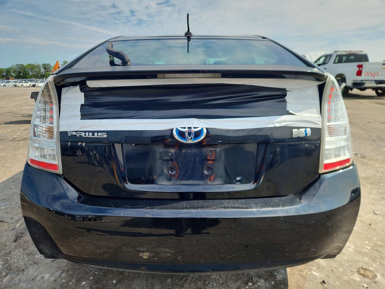 2011 Toyota Prius Three Черный vin: JTDKN3DU5B0320748