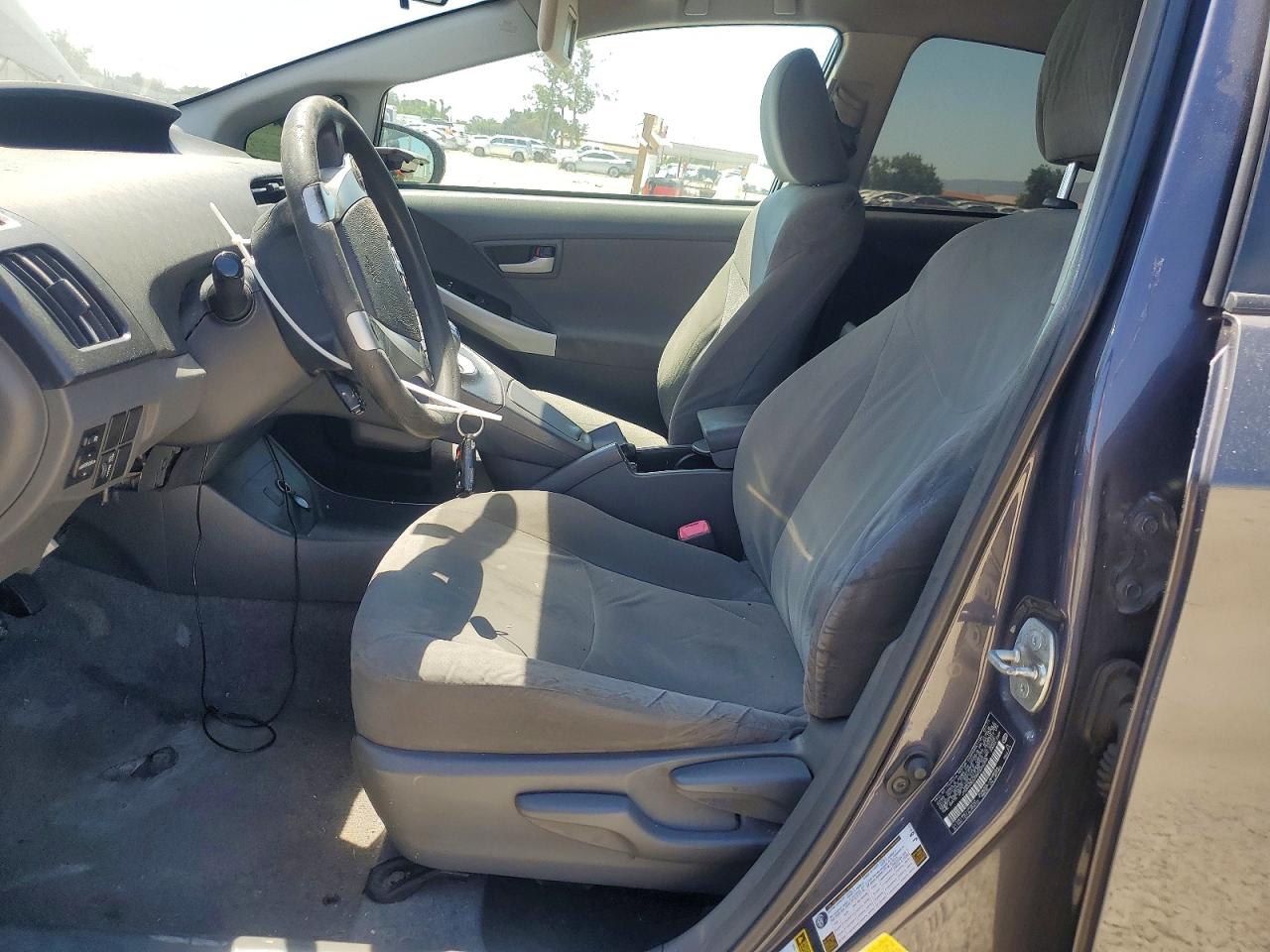 2011 Toyota Prius Two Gray vin: JTDKN3DU5B0325058