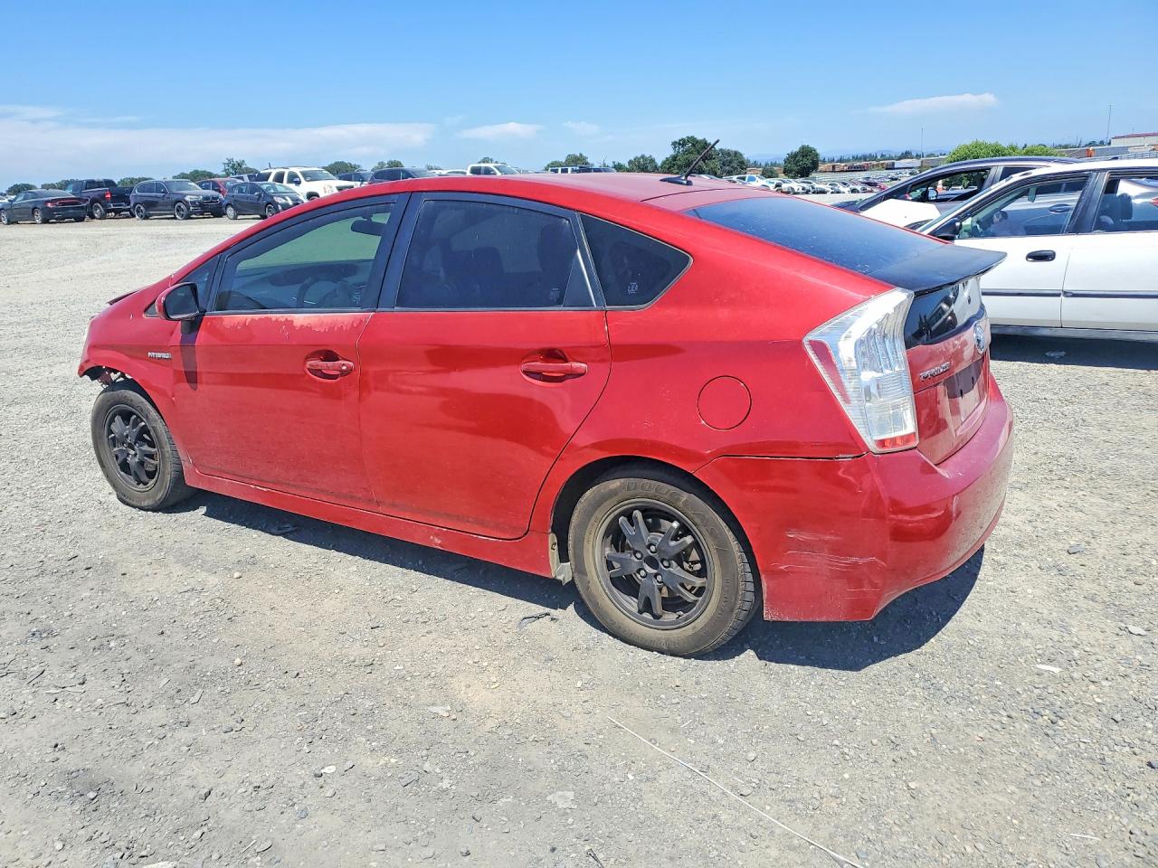 2011 Toyota Prius One Burgundy vin: JTDKN3DU5B1342825
