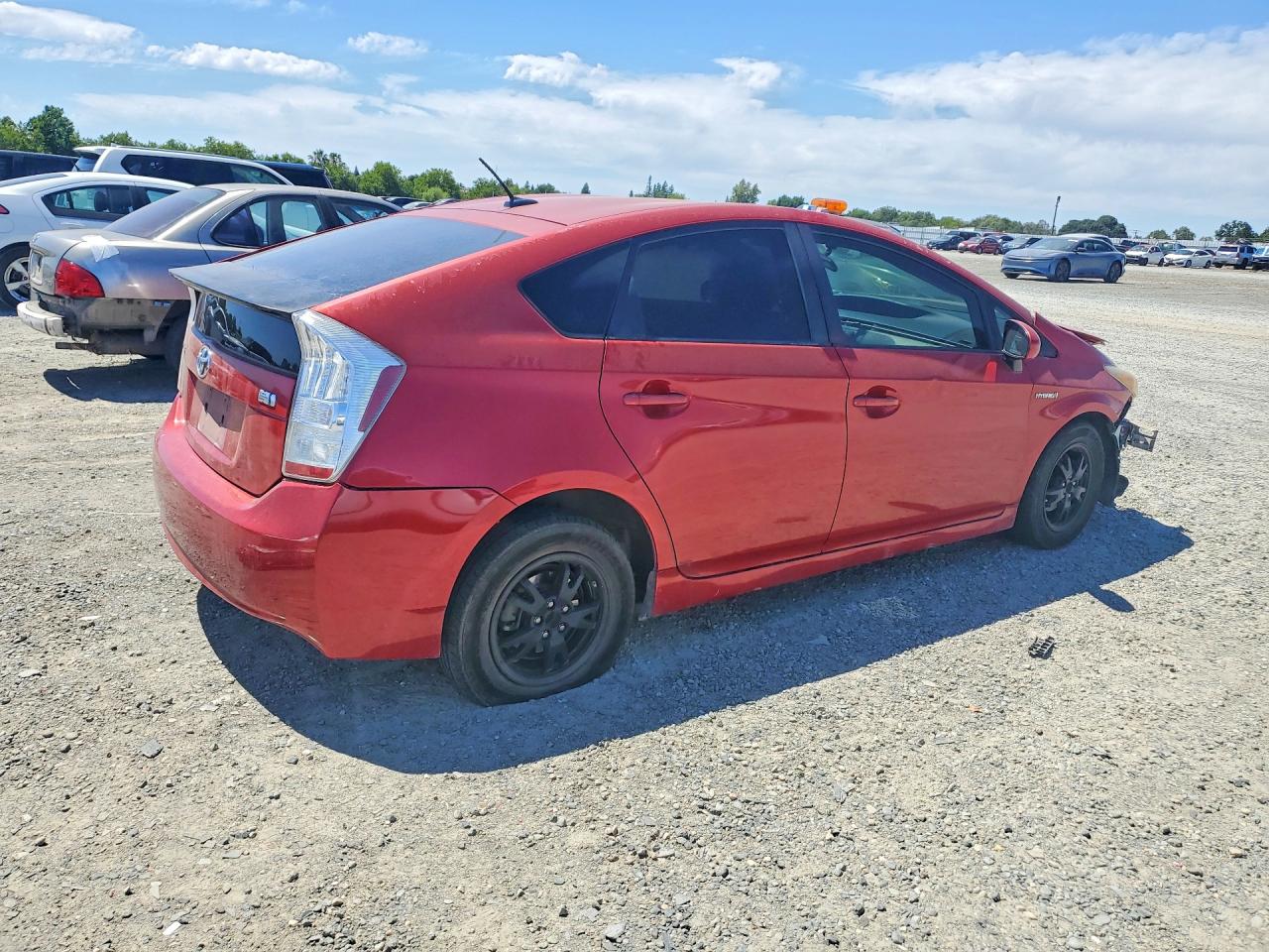 2011 Toyota Prius One Burgundy vin: JTDKN3DU5B1342825