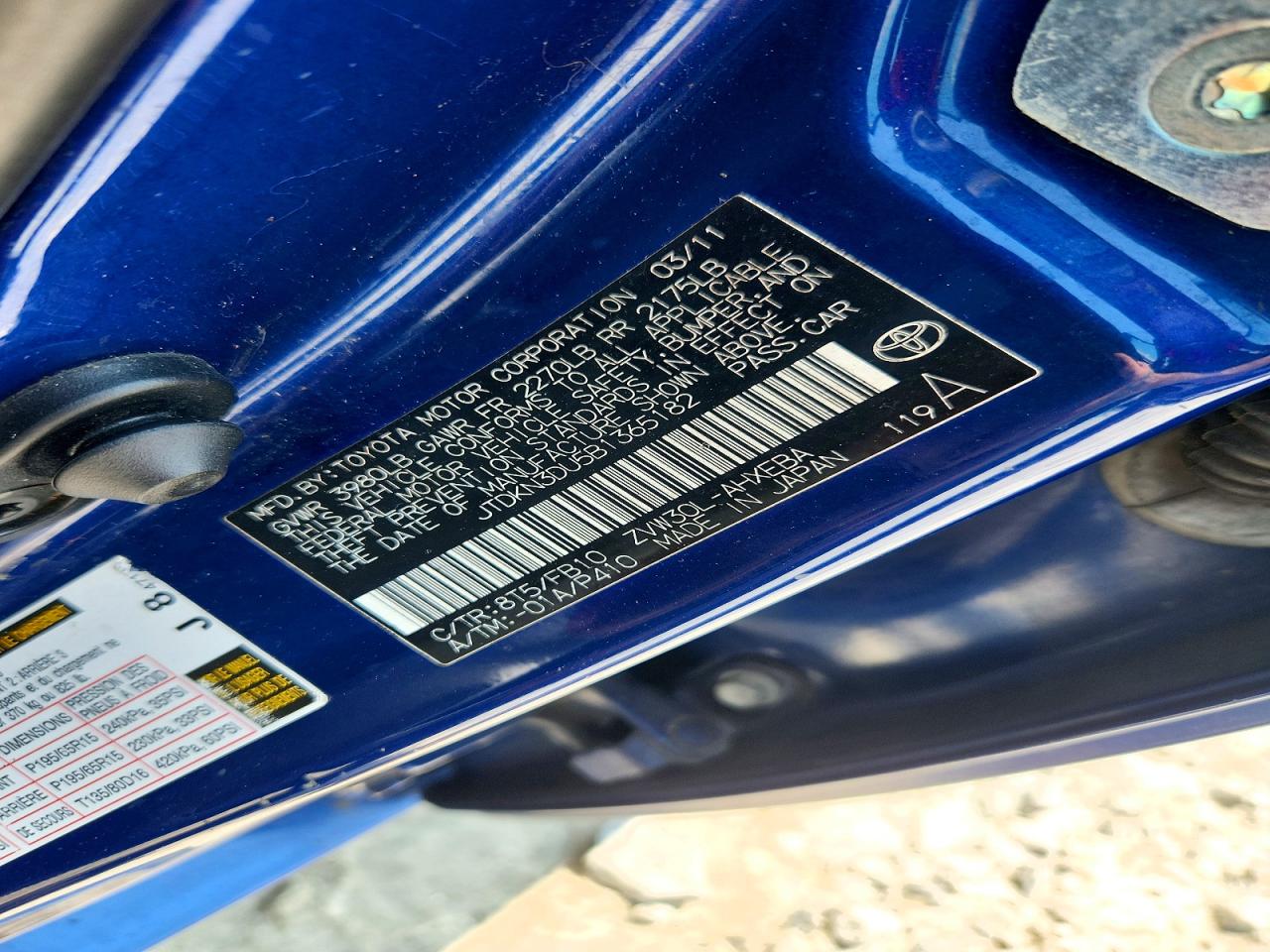 2011 Toyota Prius Two Blue vin: JTDKN3DU5B1365182