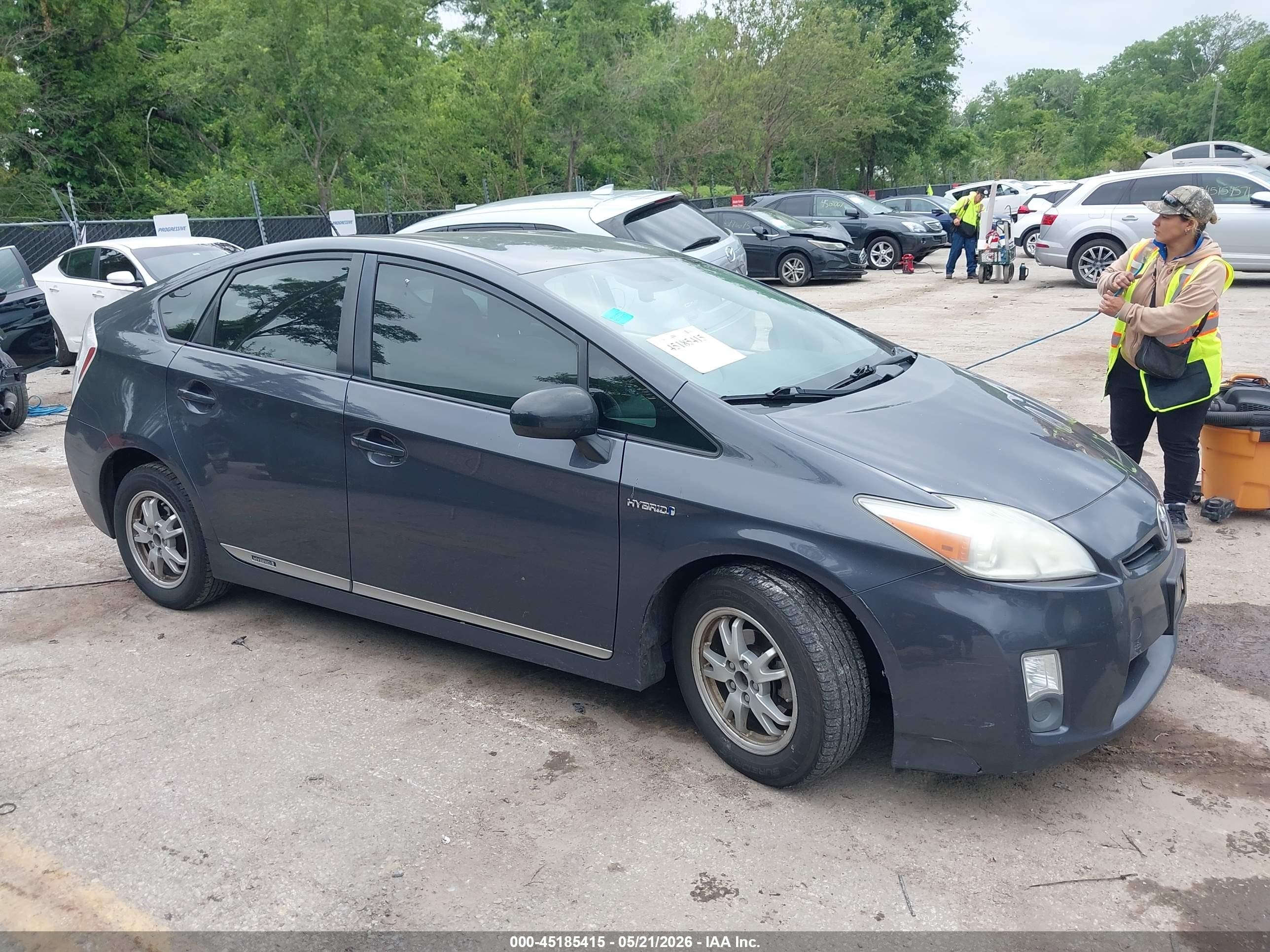 2011 Toyota Prius Three Gray vin: JTDKN3DU5B1374433
