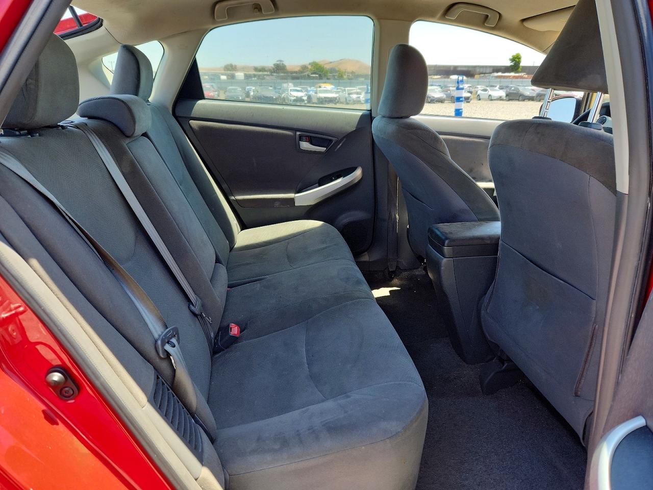 2011 Toyota Prius Two Red vin: JTDKN3DU5B1376960