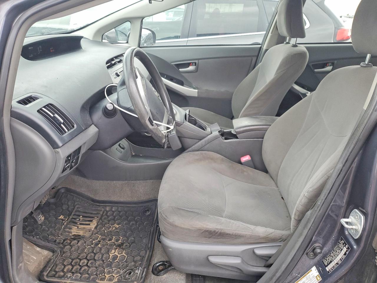 2011 Toyota Prius Three Серый vin: JTDKN3DU5B1402876