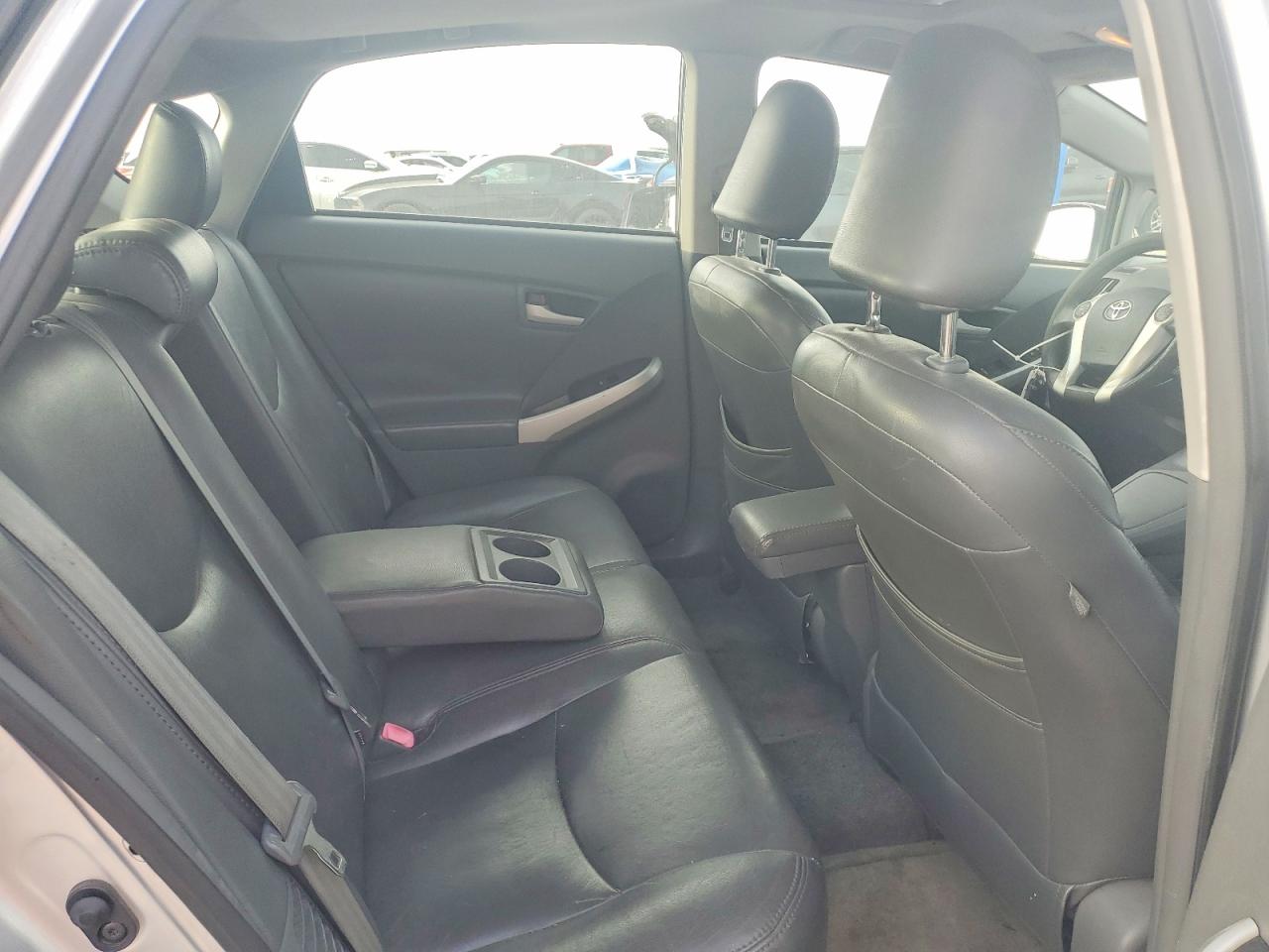 2011 Toyota Prius Two Silver vin: JTDKN3DU5B1410573