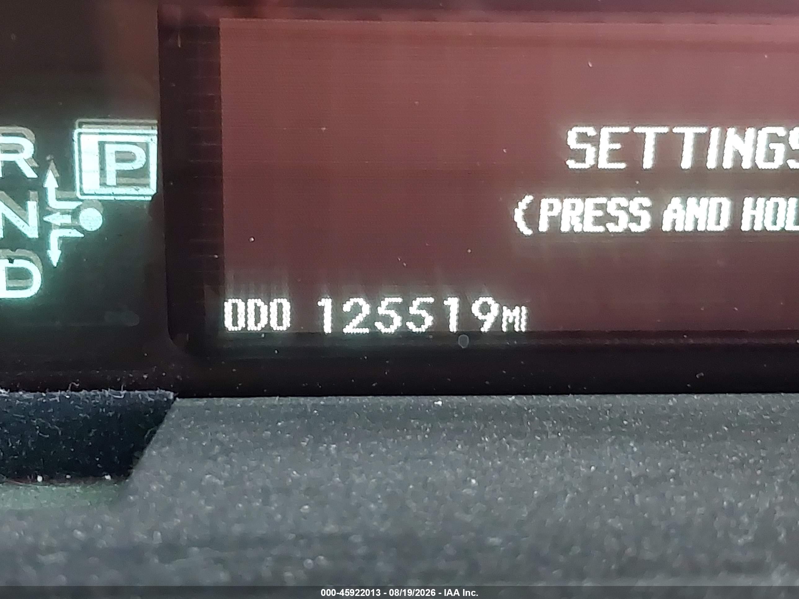 2011 Toyota Prius Two Красный vin: JTDKN3DU5B1433075