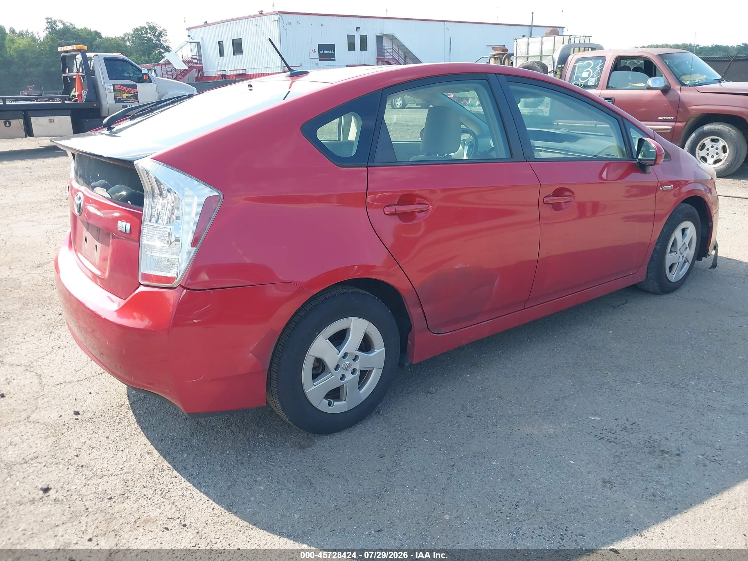 2011 Toyota Prius Two Red vin: JTDKN3DU5B1473589
