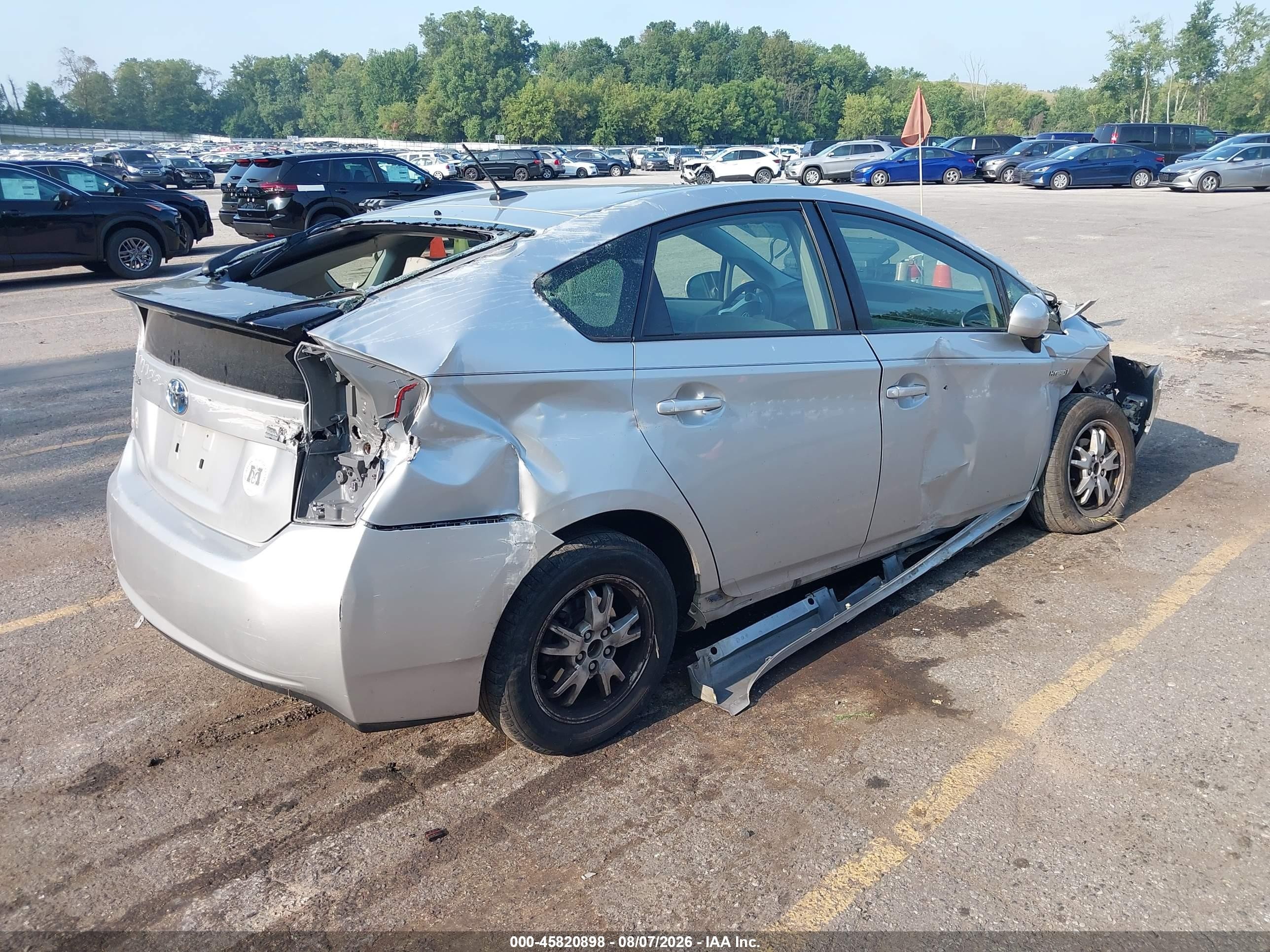 2011 Toyota Prius Two Silver vin: JTDKN3DU5B1474046