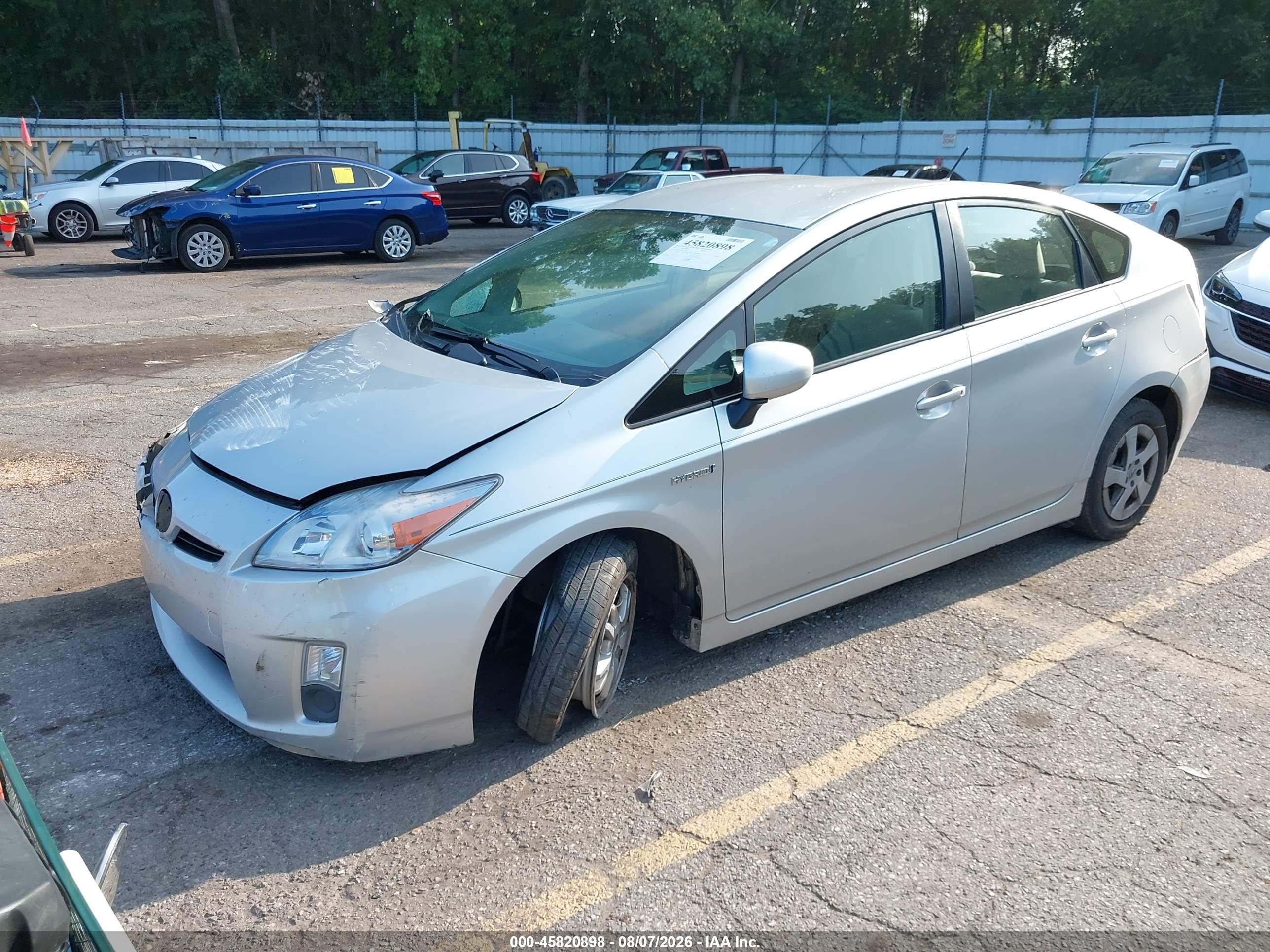 2011 Toyota Prius Two Silver vin: JTDKN3DU5B1474046