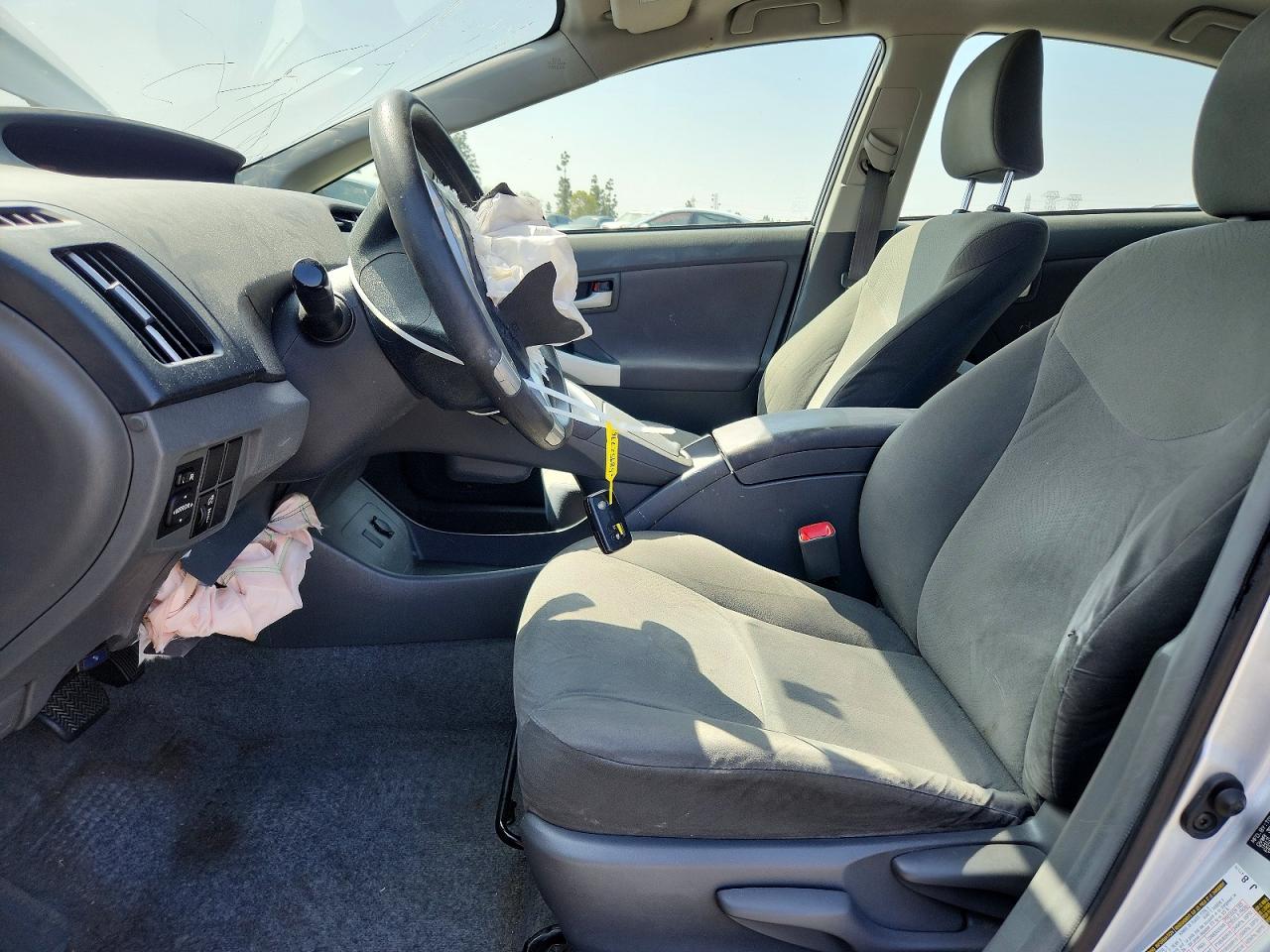 2011 Toyota Prius Three Silver vin: JTDKN3DU5B5322096