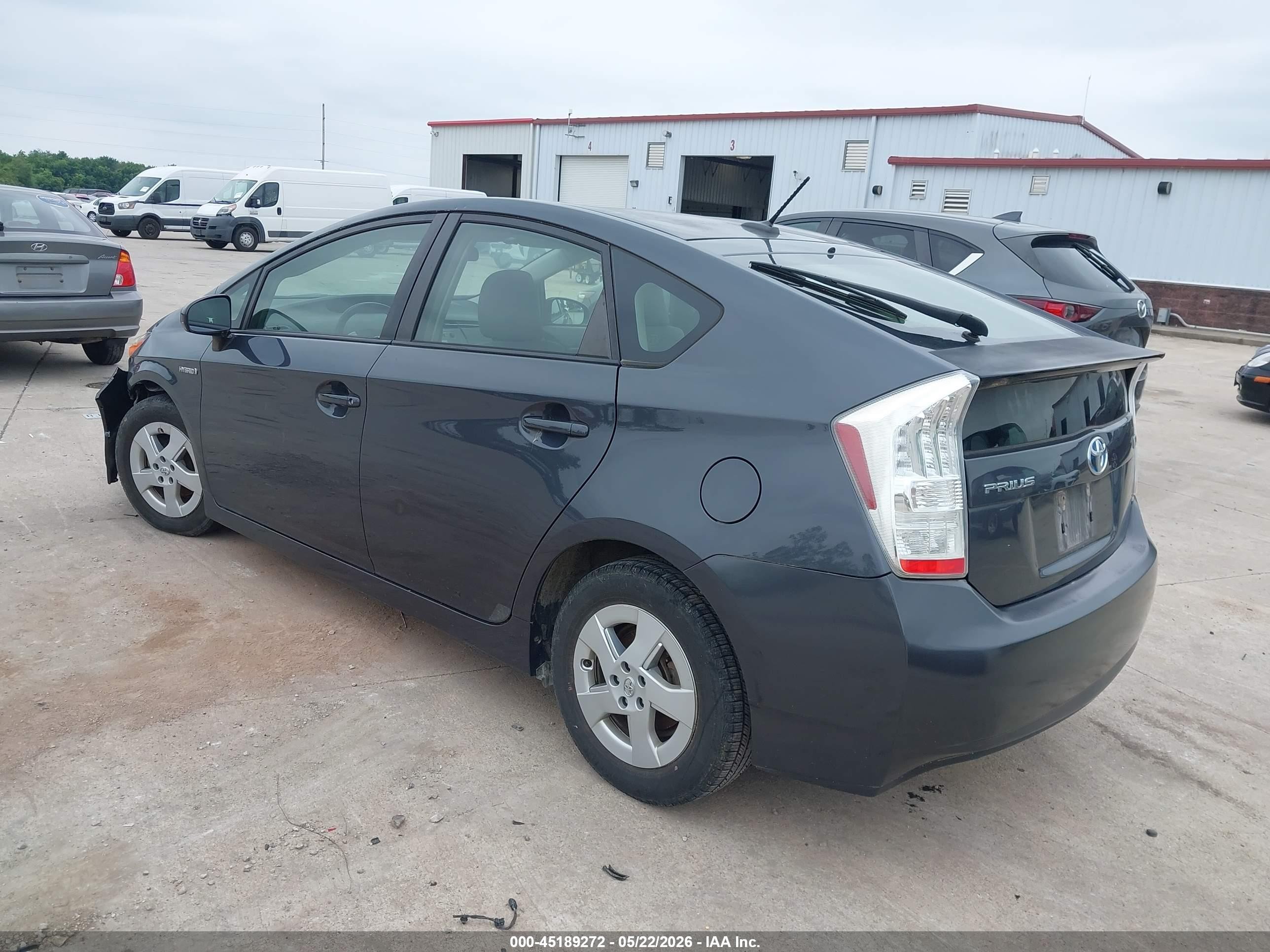 2011 Toyota Prius Two Gray vin: JTDKN3DU5B5368771