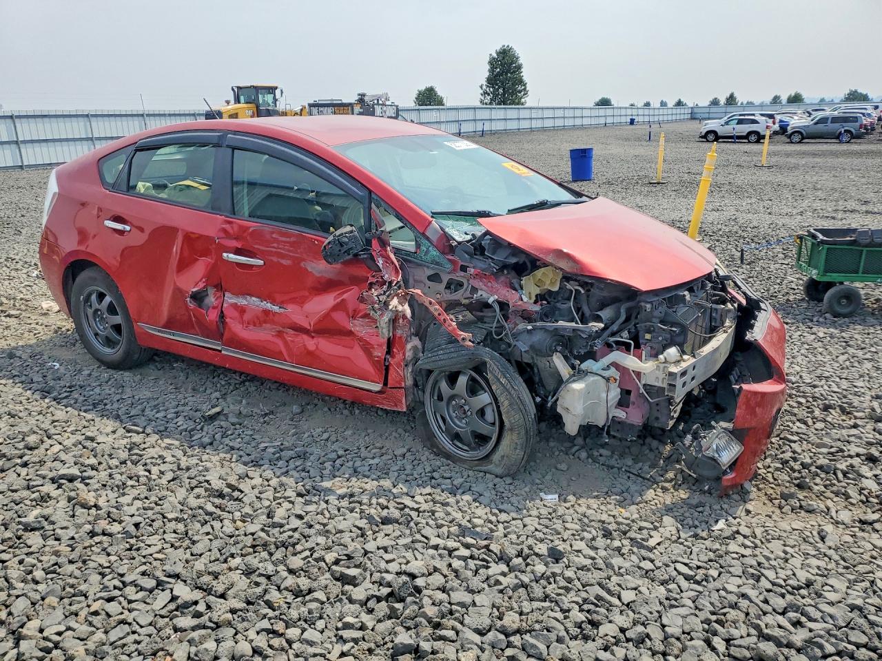 2011 Toyota Prius Three Красный vin: JTDKN3DU5B5369290