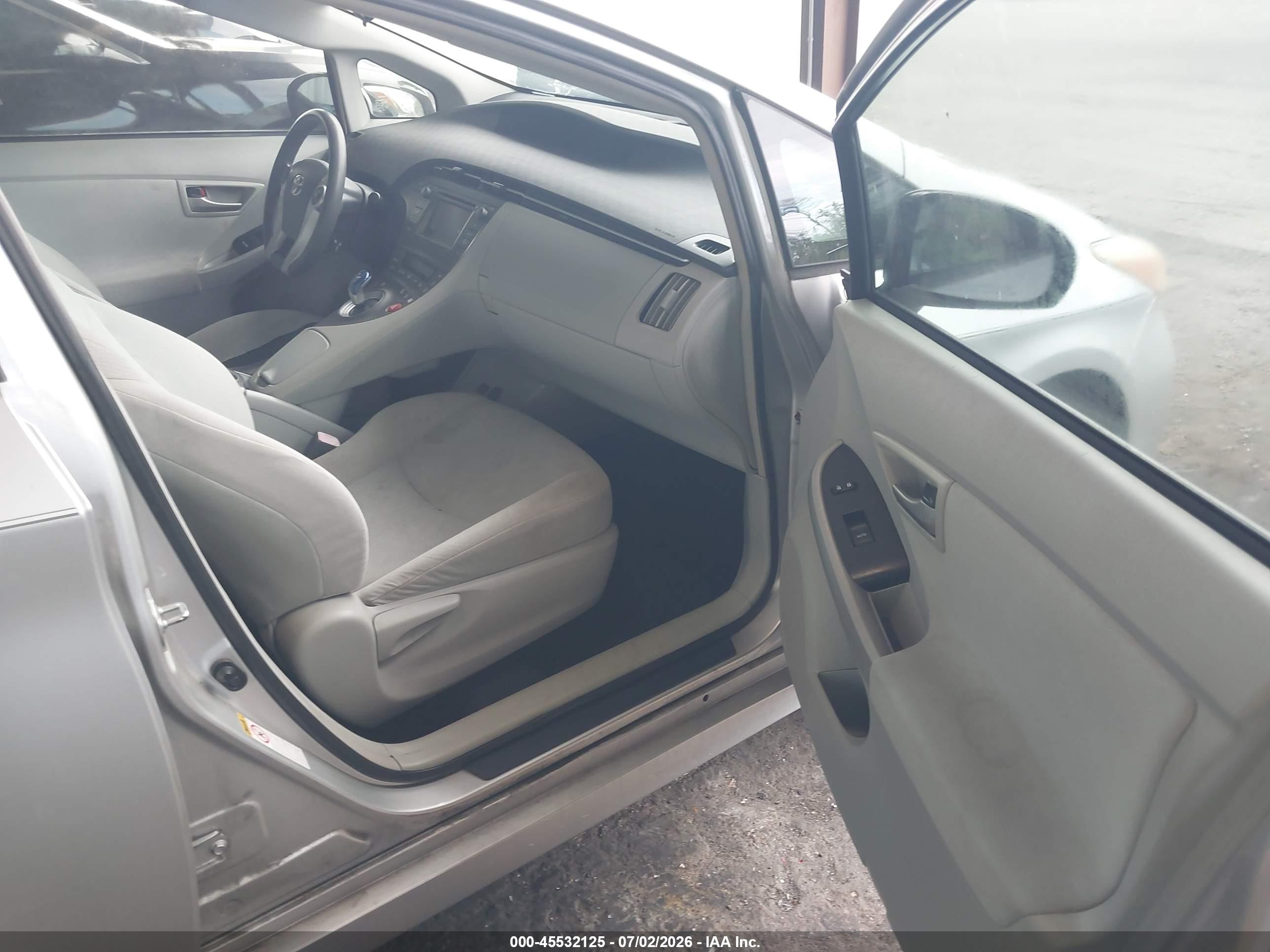 2012 Toyota Prius Two Silver vin: JTDKN3DU5C1479992