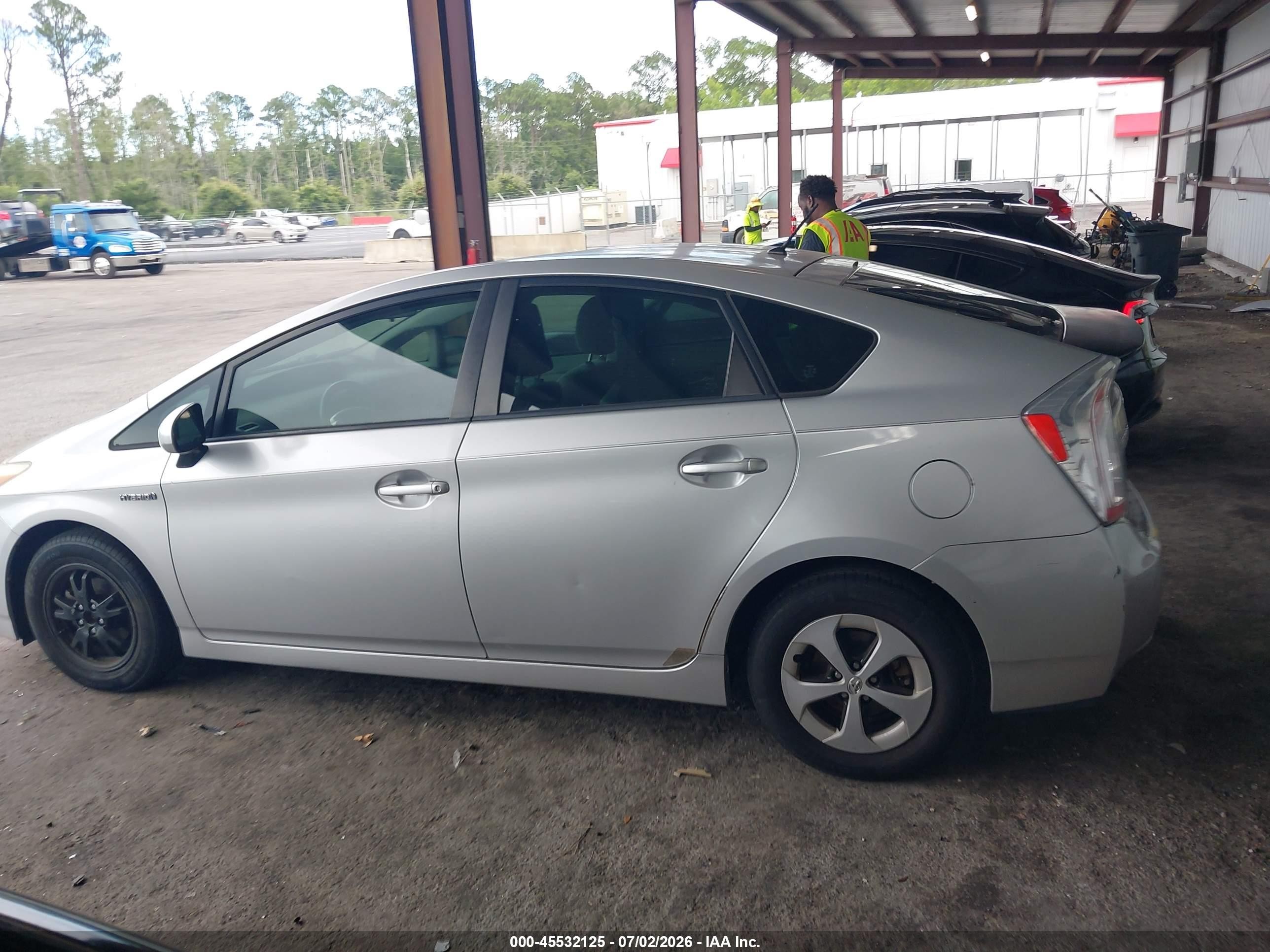 2012 Toyota Prius Two Silver vin: JTDKN3DU5C1479992