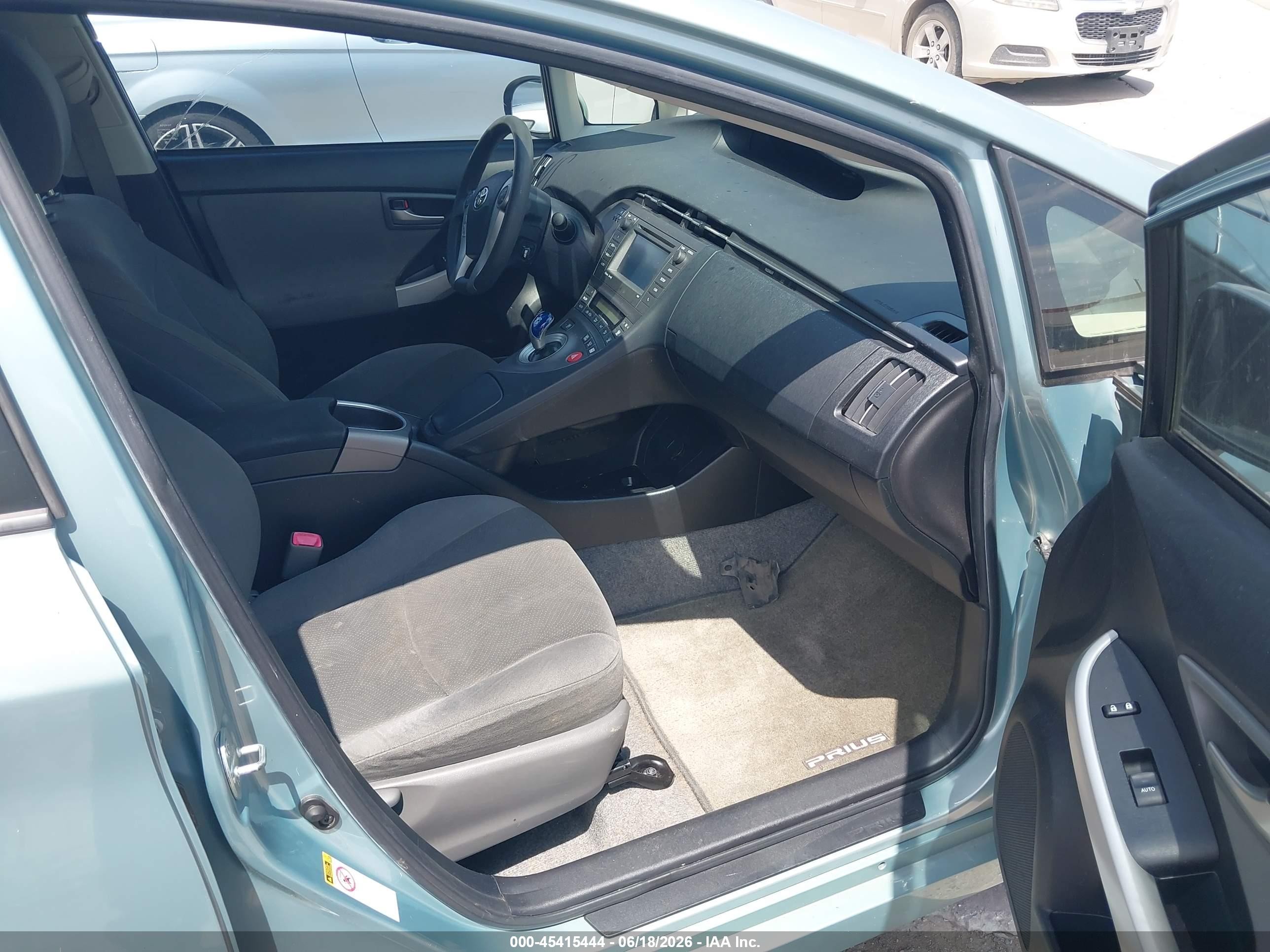 2012 Toyota Prius Three Green vin: JTDKN3DU5C1531721