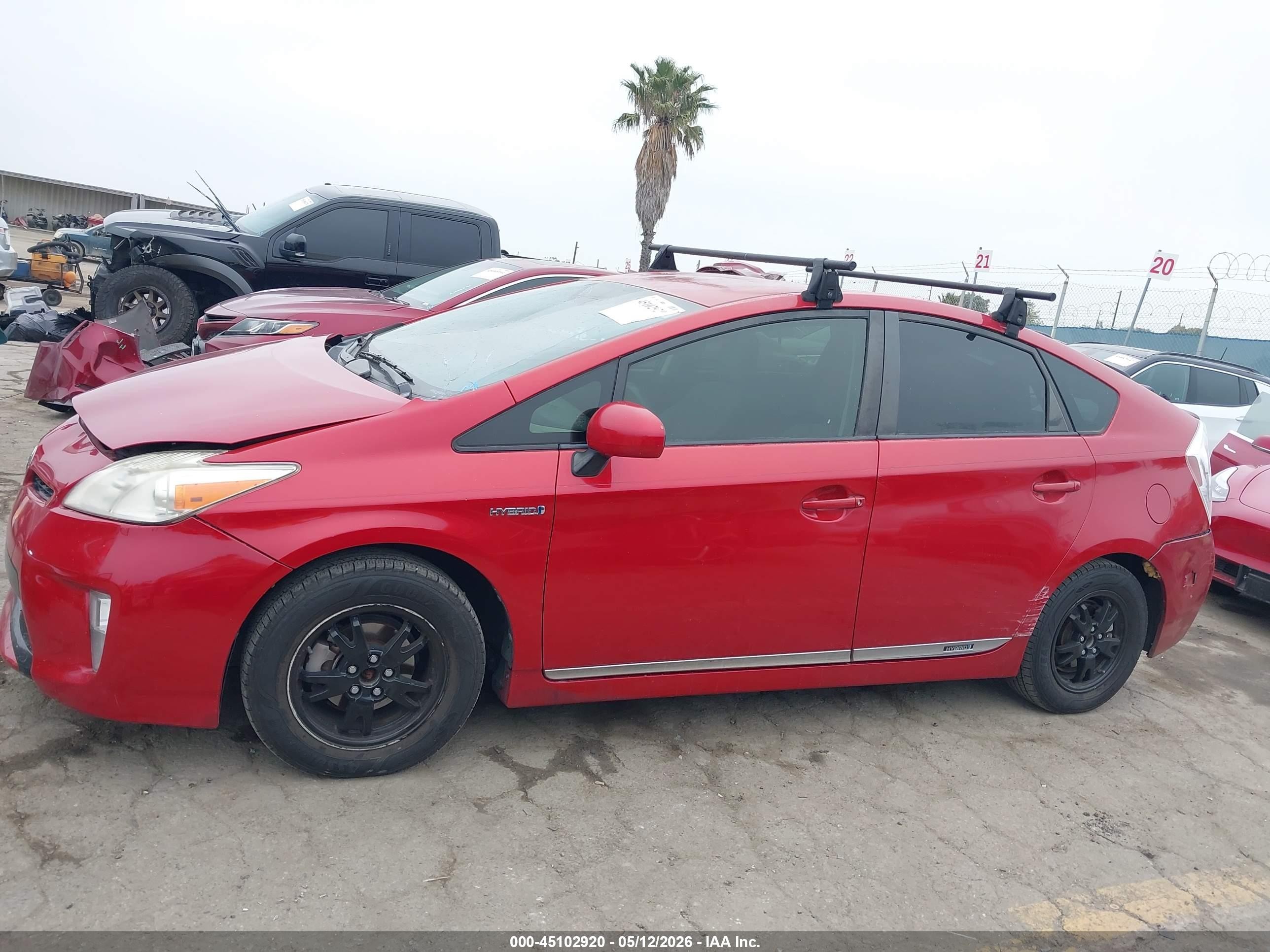 2012 Toyota Prius Two Red vin: JTDKN3DU5C1542864