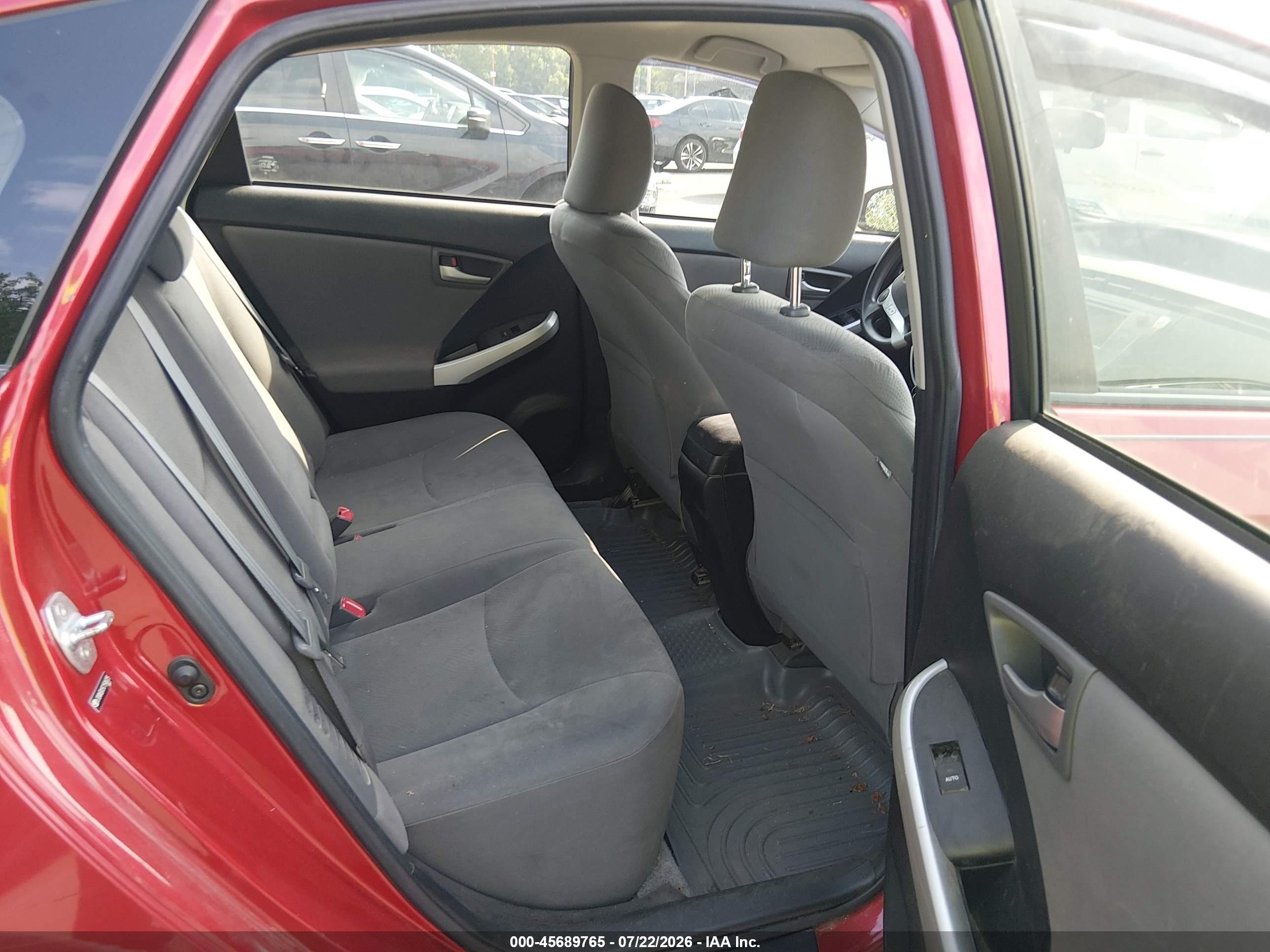 2012 Toyota Prius Three Red vin: JTDKN3DU5C1546025