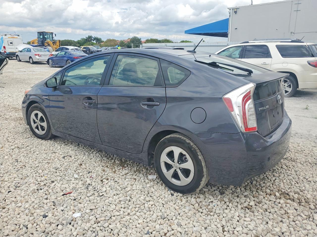 2012 Toyota Prius Three Gray vin: JTDKN3DU5C1552729