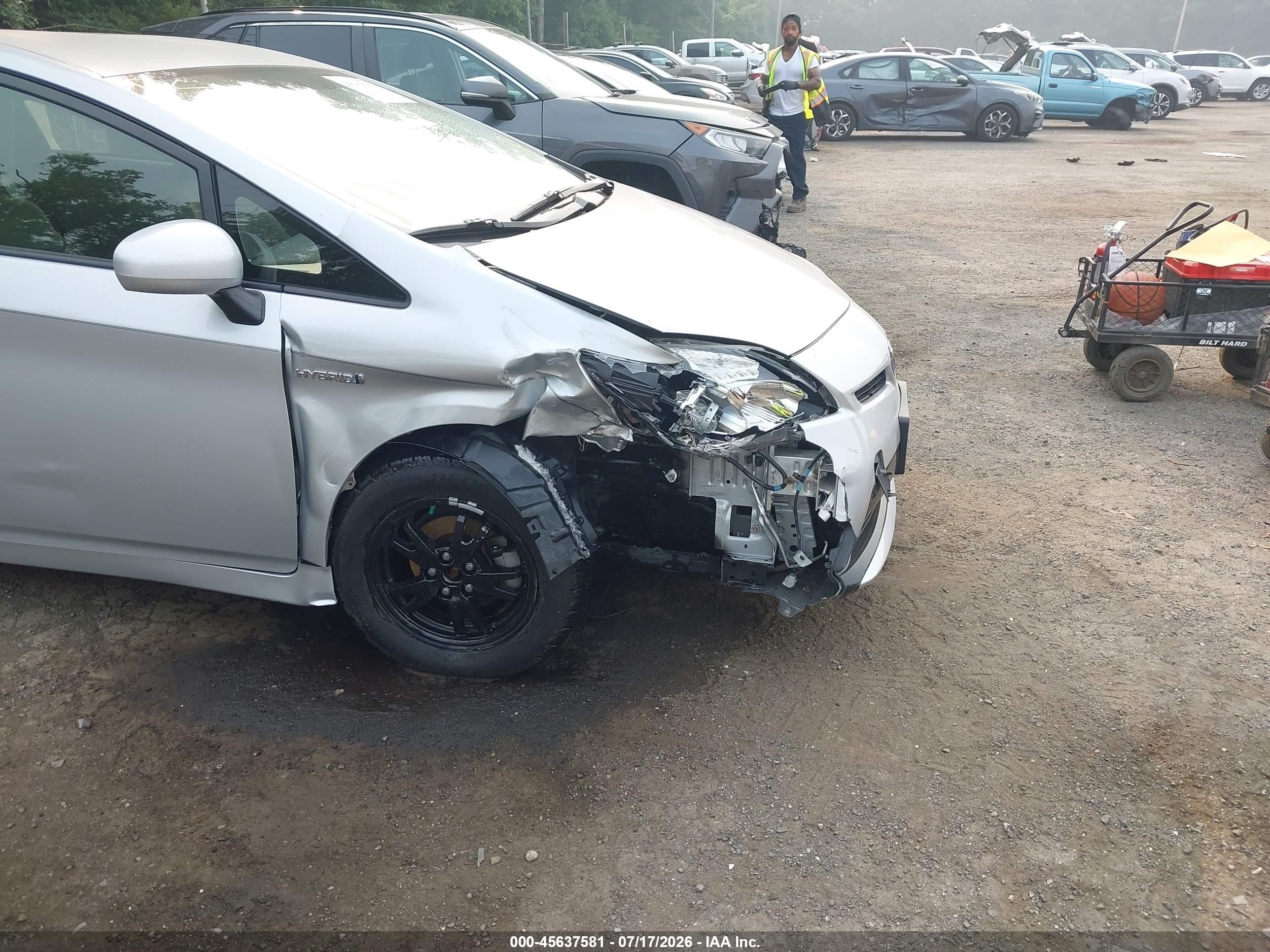 2012 Toyota Prius Серебряный vin: JTDKN3DU5C1553749