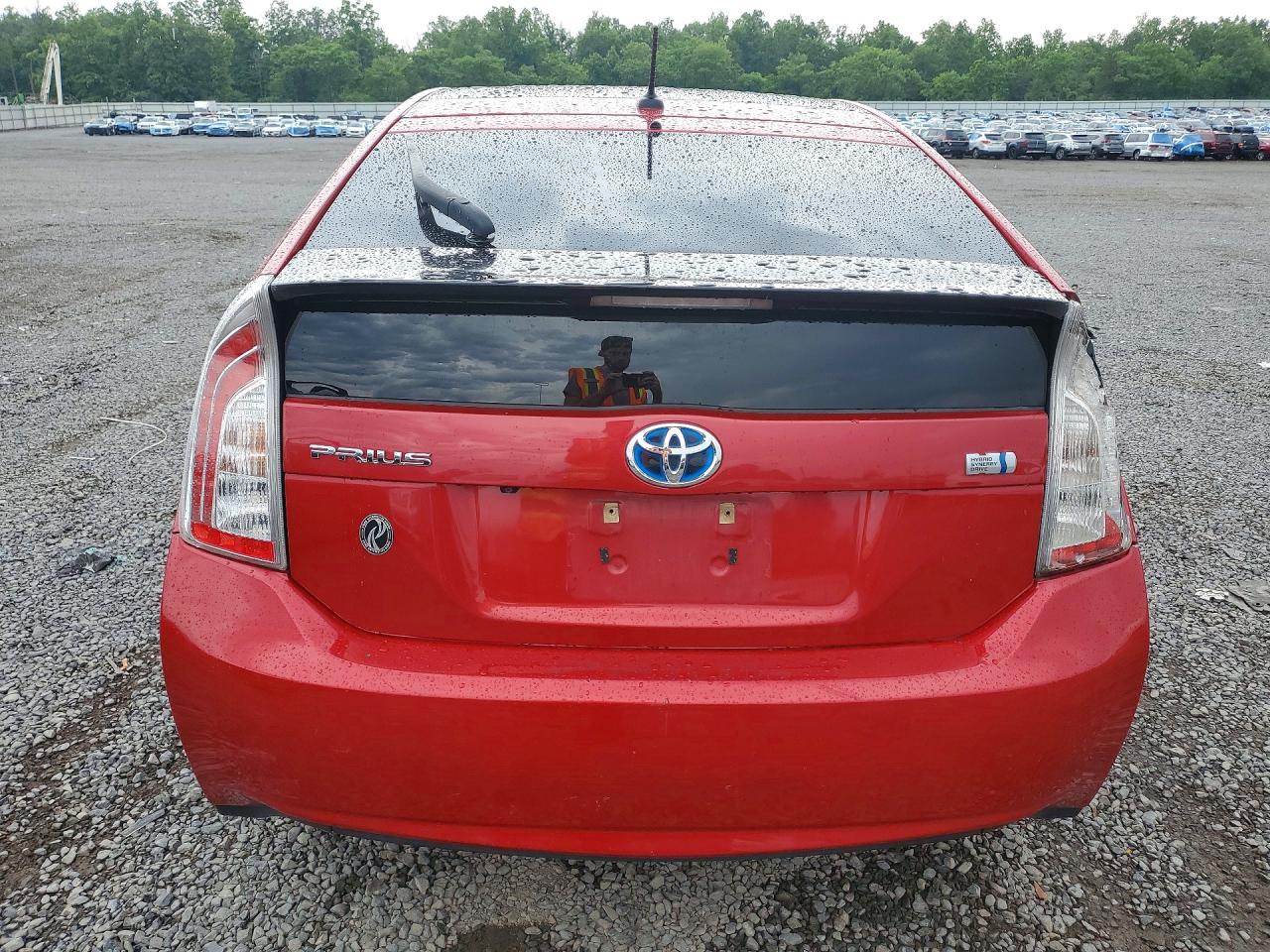 2012 Toyota Prius Three Red vin: JTDKN3DU5C1558658