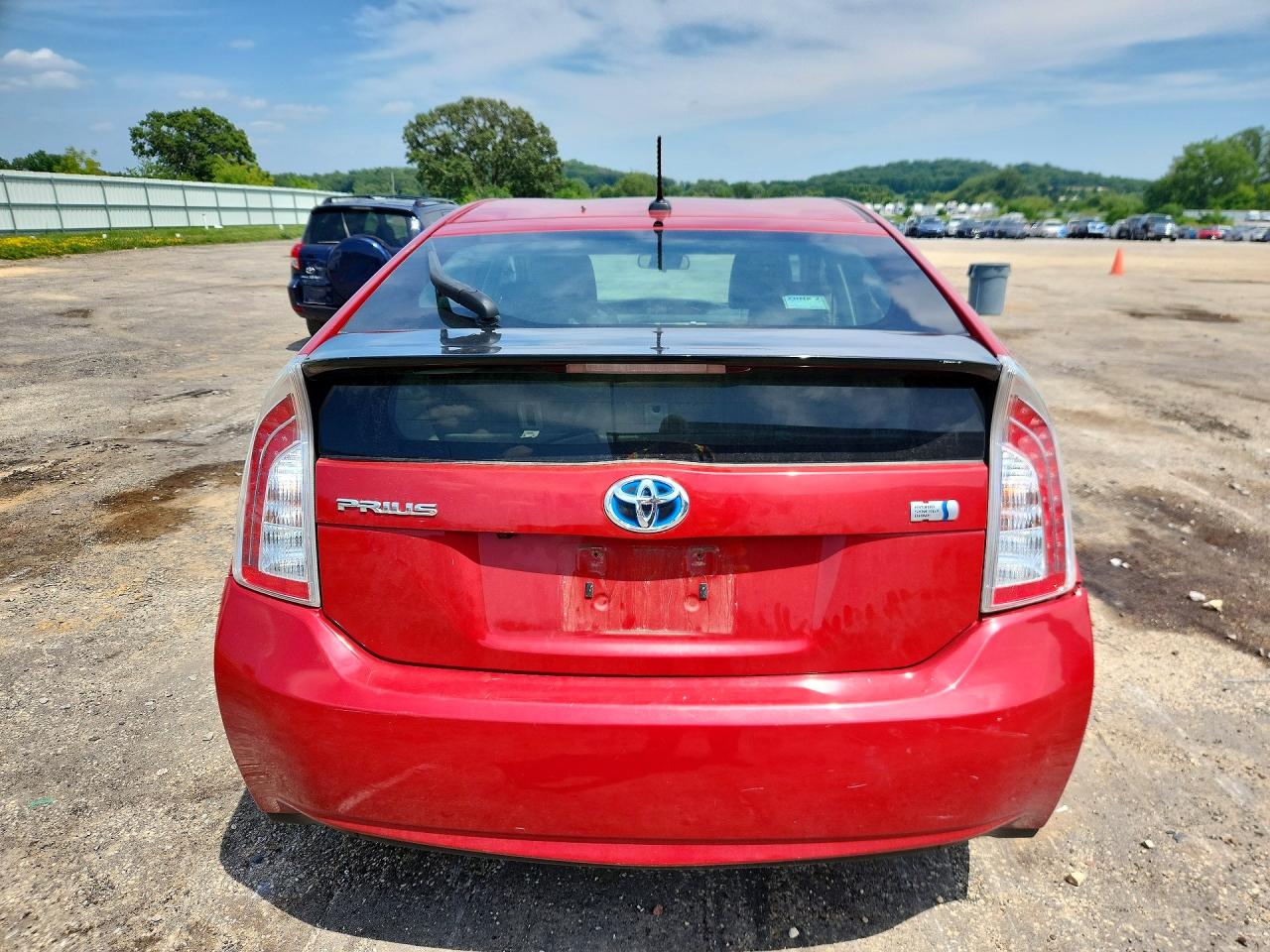 2012 Toyota Prius Three Red vin: JTDKN3DU5C1568168