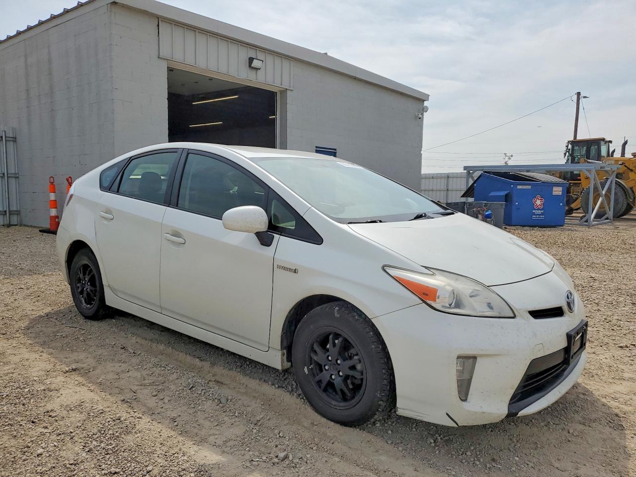 2012 Toyota Prius Three White vin: JTDKN3DU5C1581695