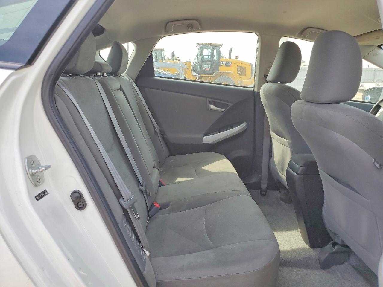 2012 Toyota Prius Three White vin: JTDKN3DU5C1581695