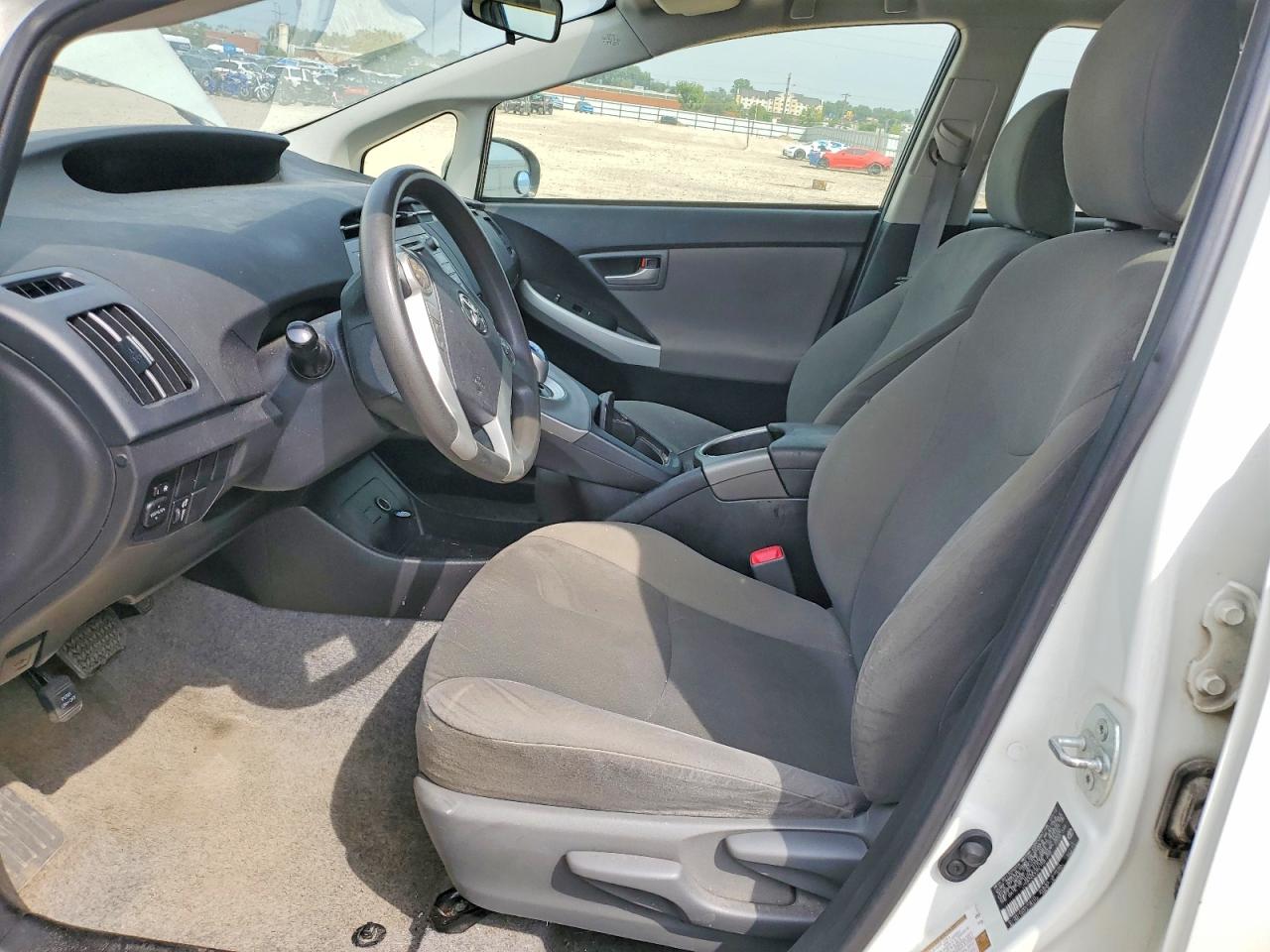 2012 Toyota Prius Three White vin: JTDKN3DU5C1581695