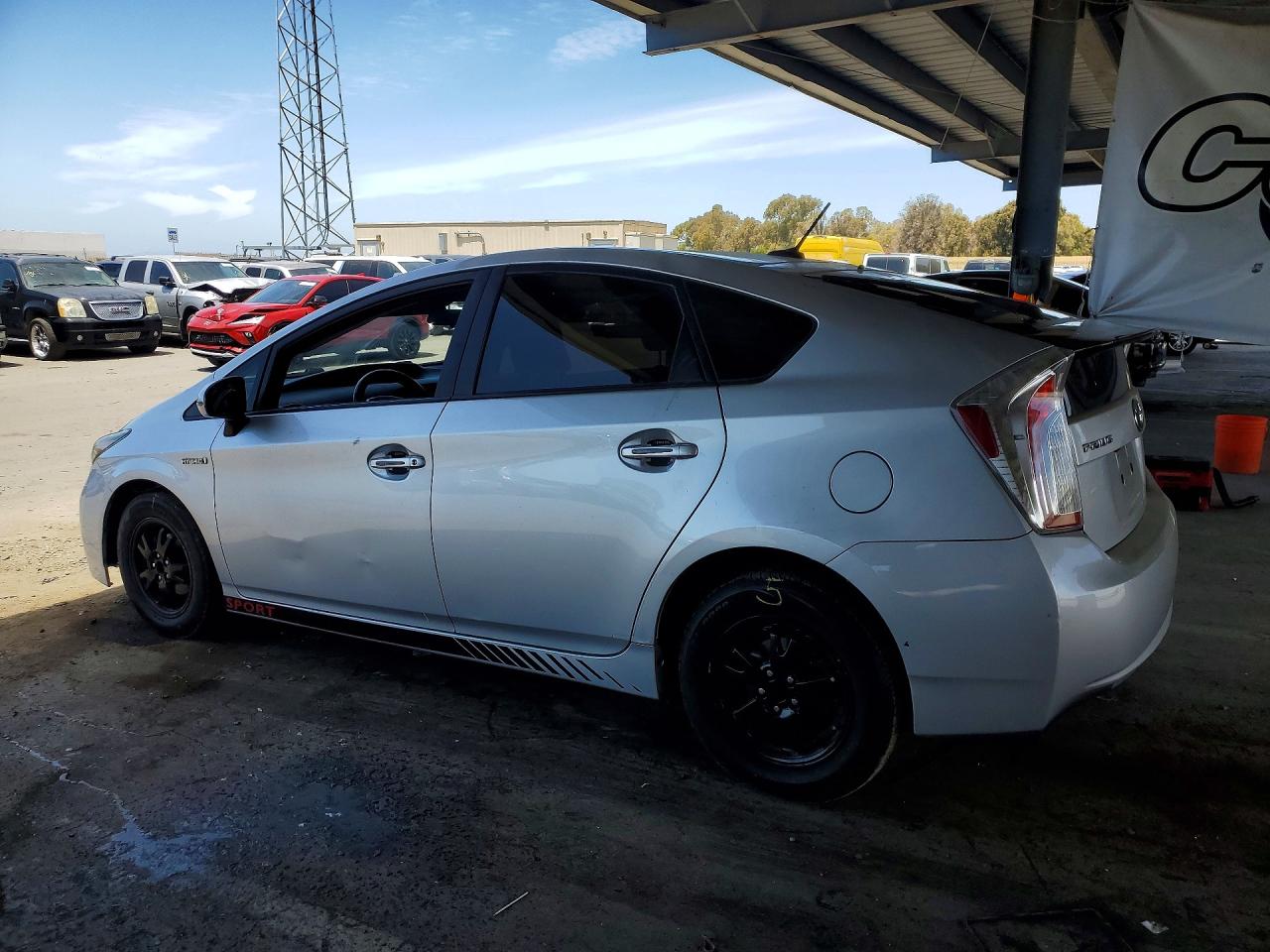 2012 Toyota Prius Three Серый vin: JTDKN3DU5C5382896