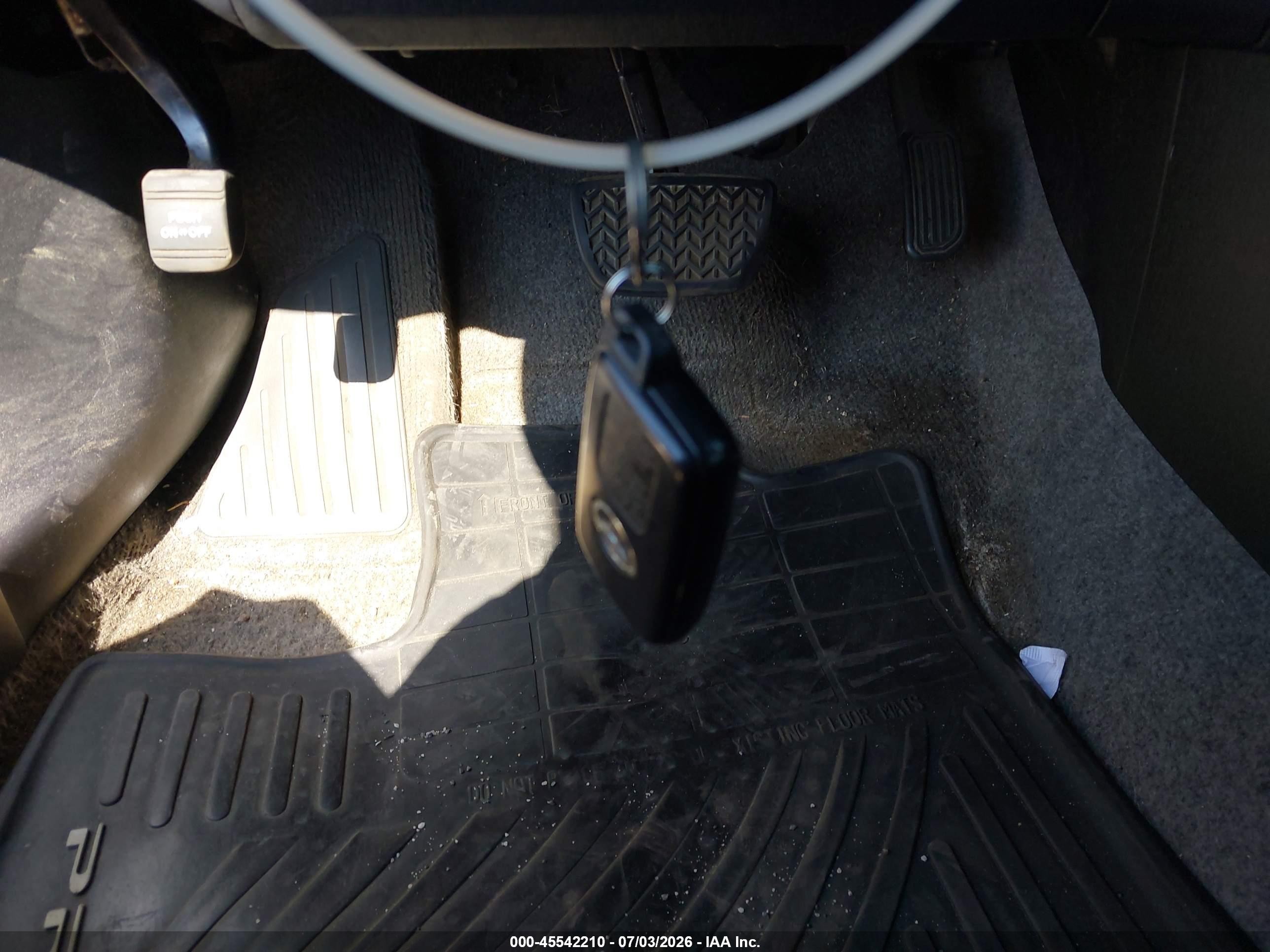 2012 Toyota Prius Four Silver vin: JTDKN3DU5C5385202